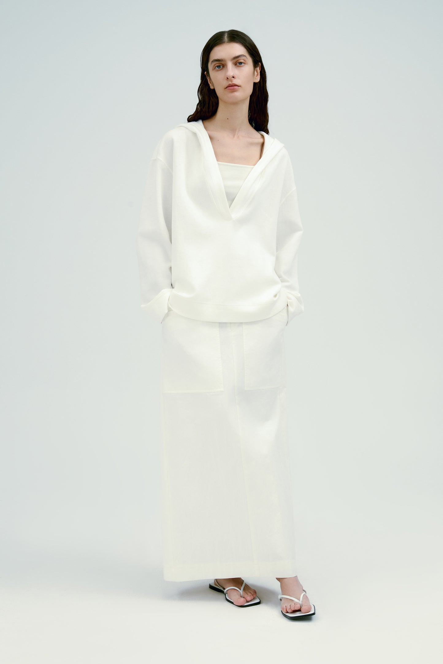 #color_off white