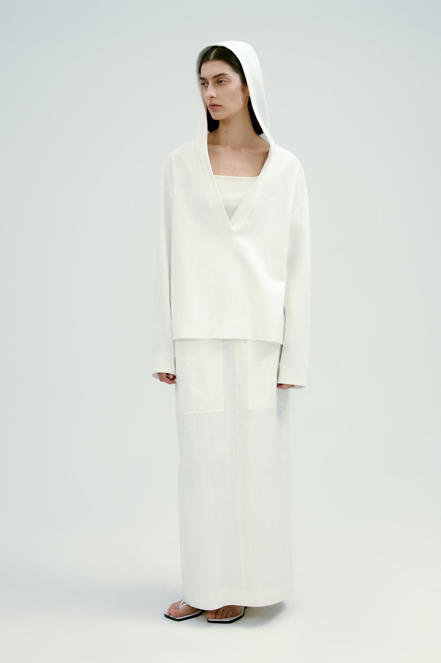 #color_off white