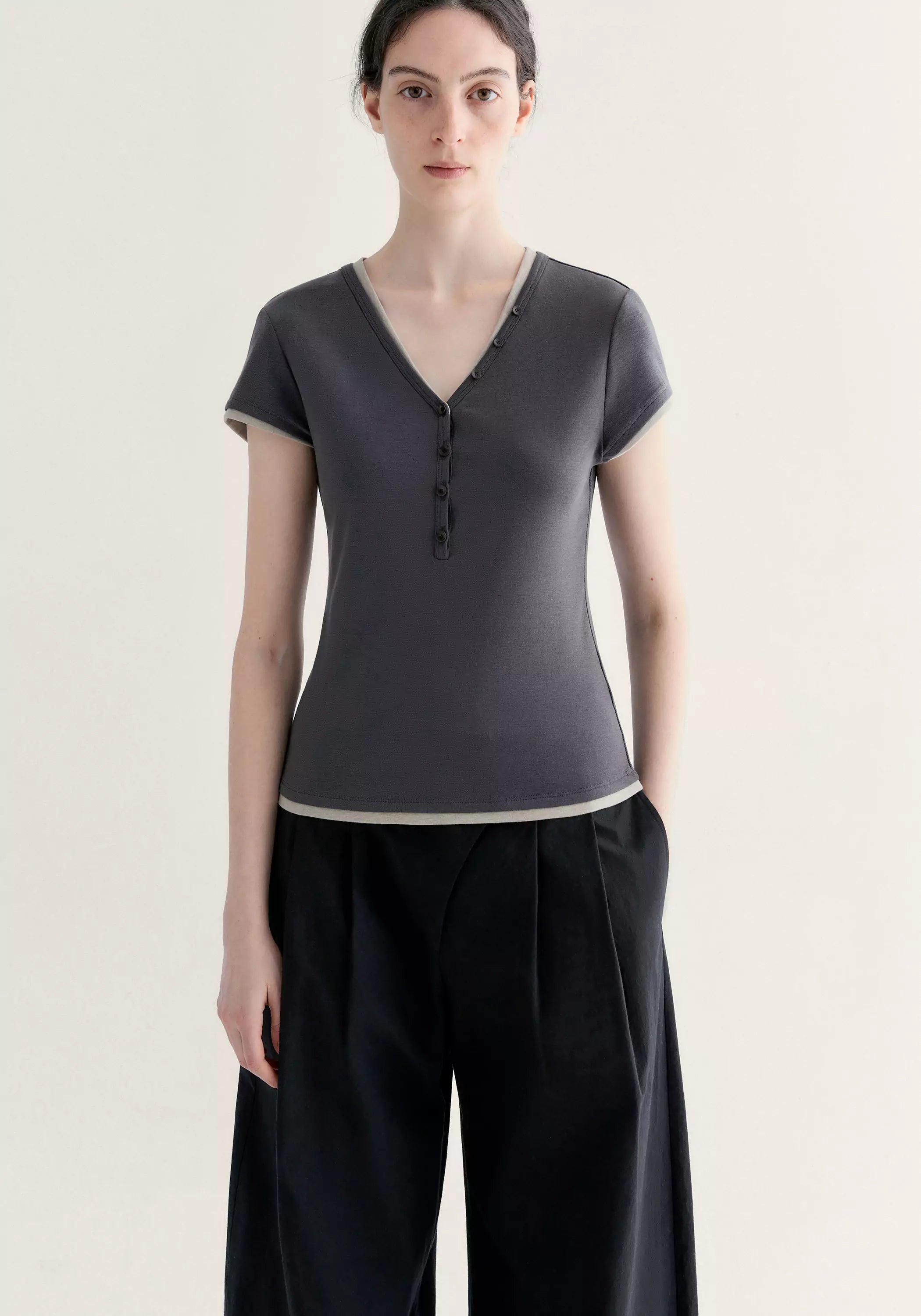 #color_dark gray