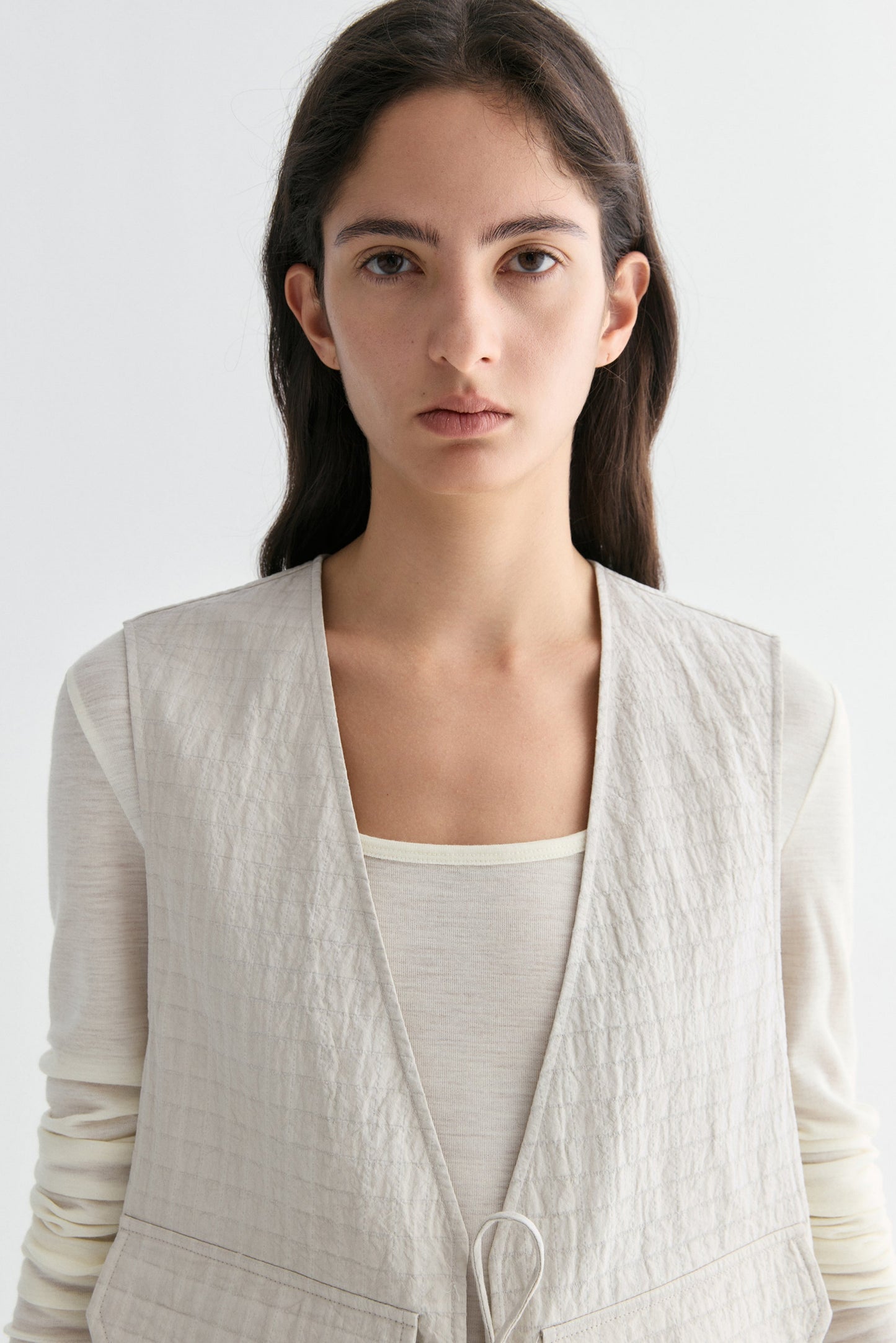 #color_off white