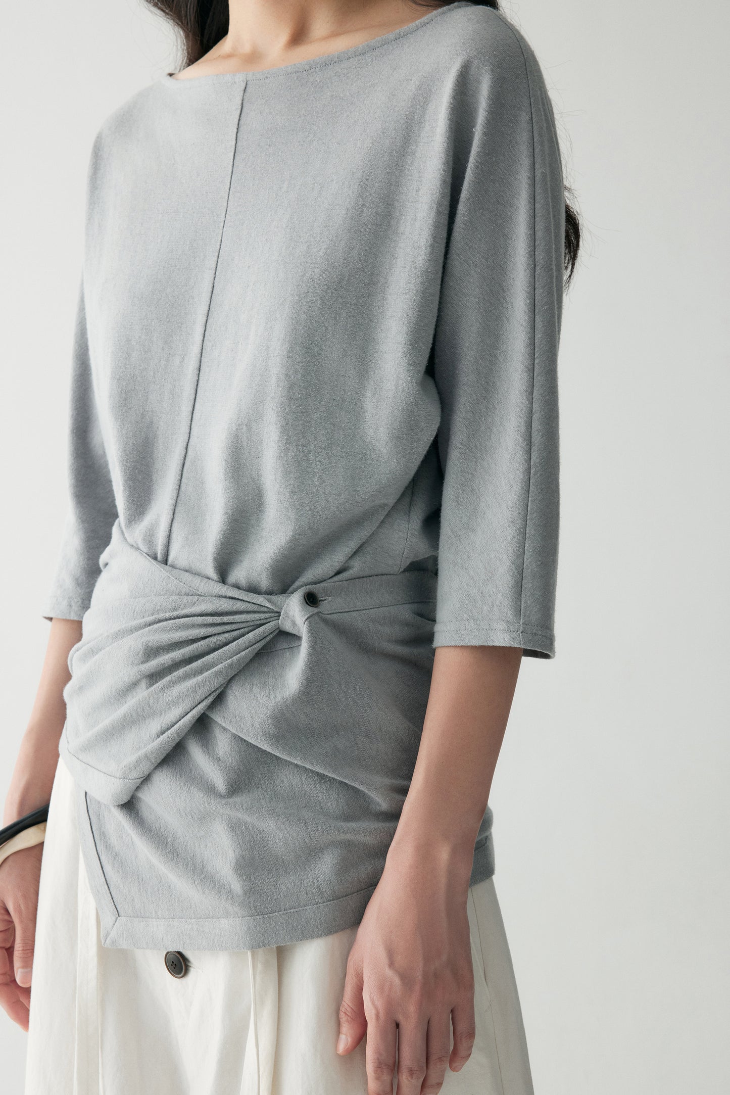 #color_mid gray
