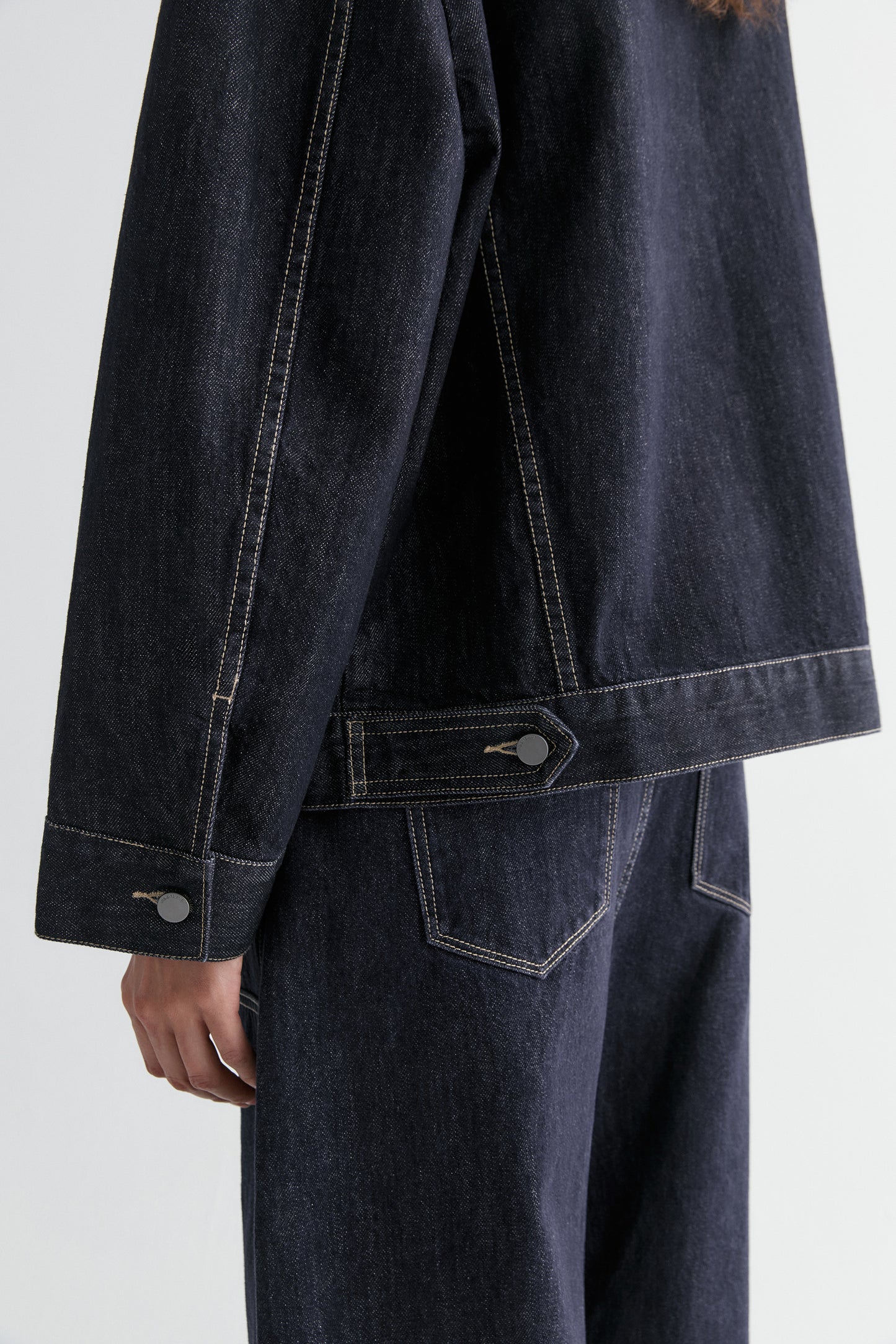 #color_raw denim