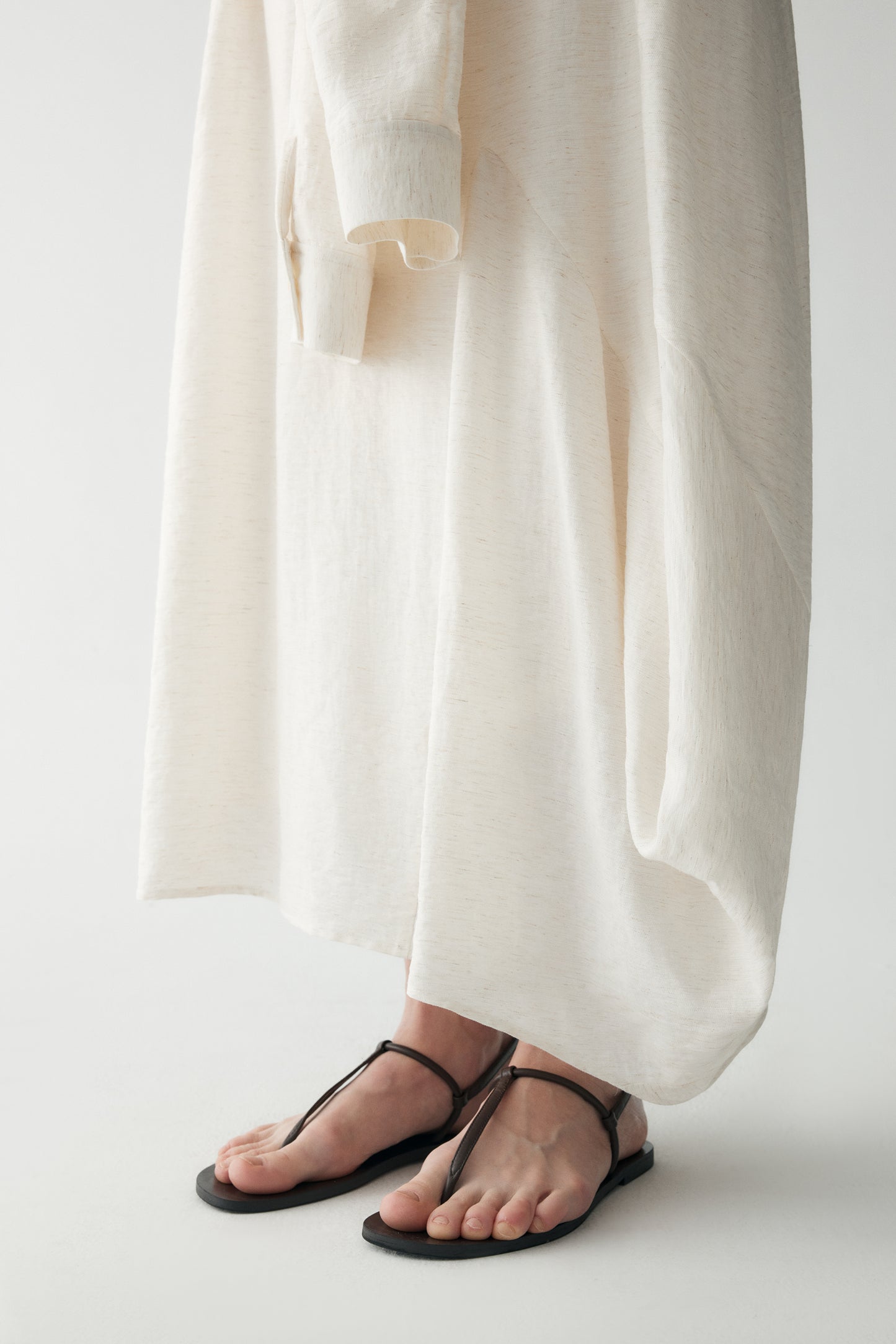 #color_off white