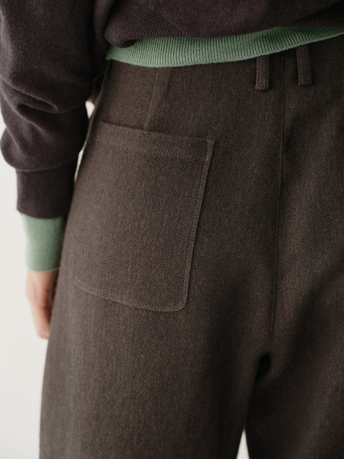 #color_raw umber