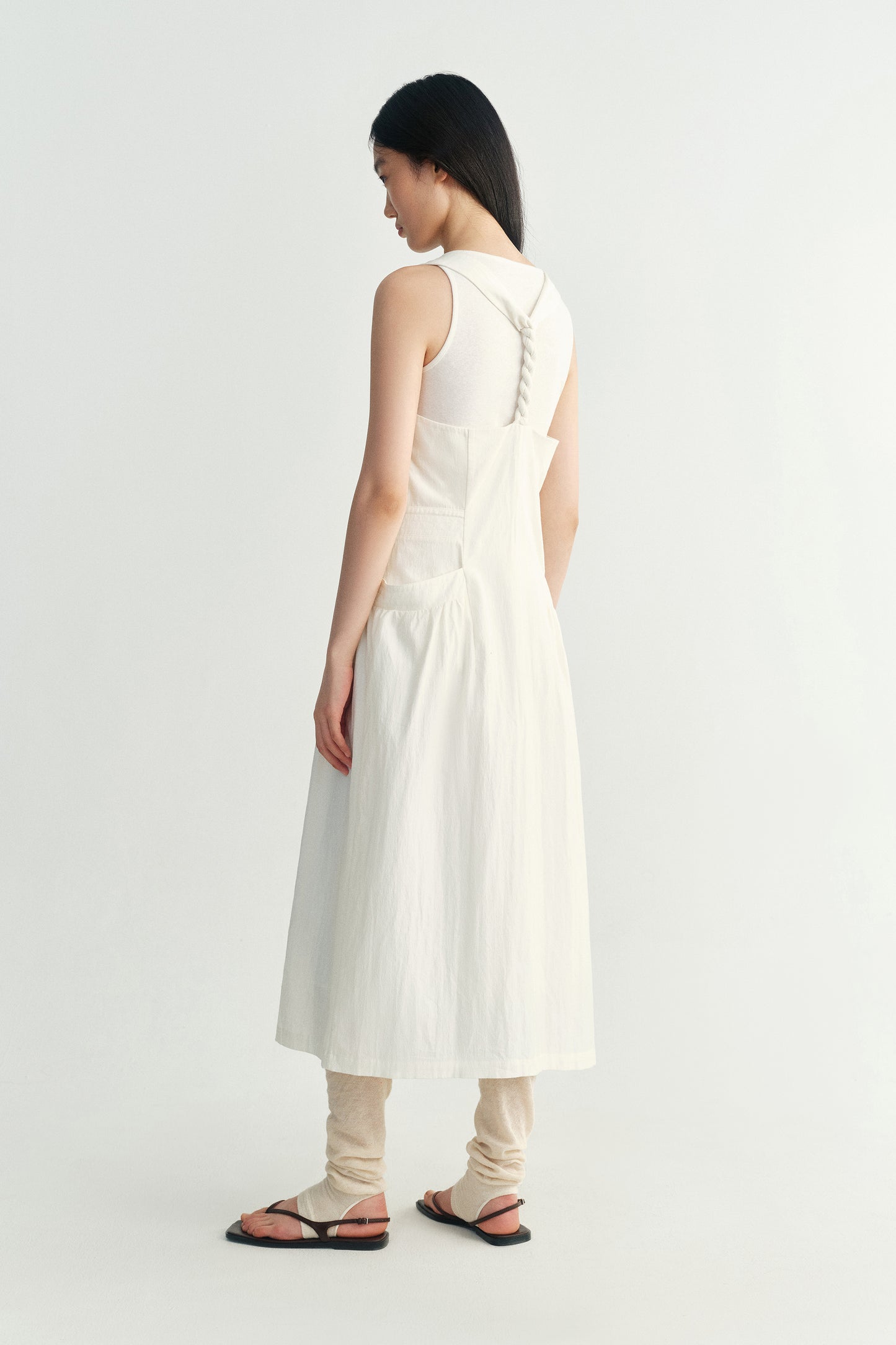 #color_off white