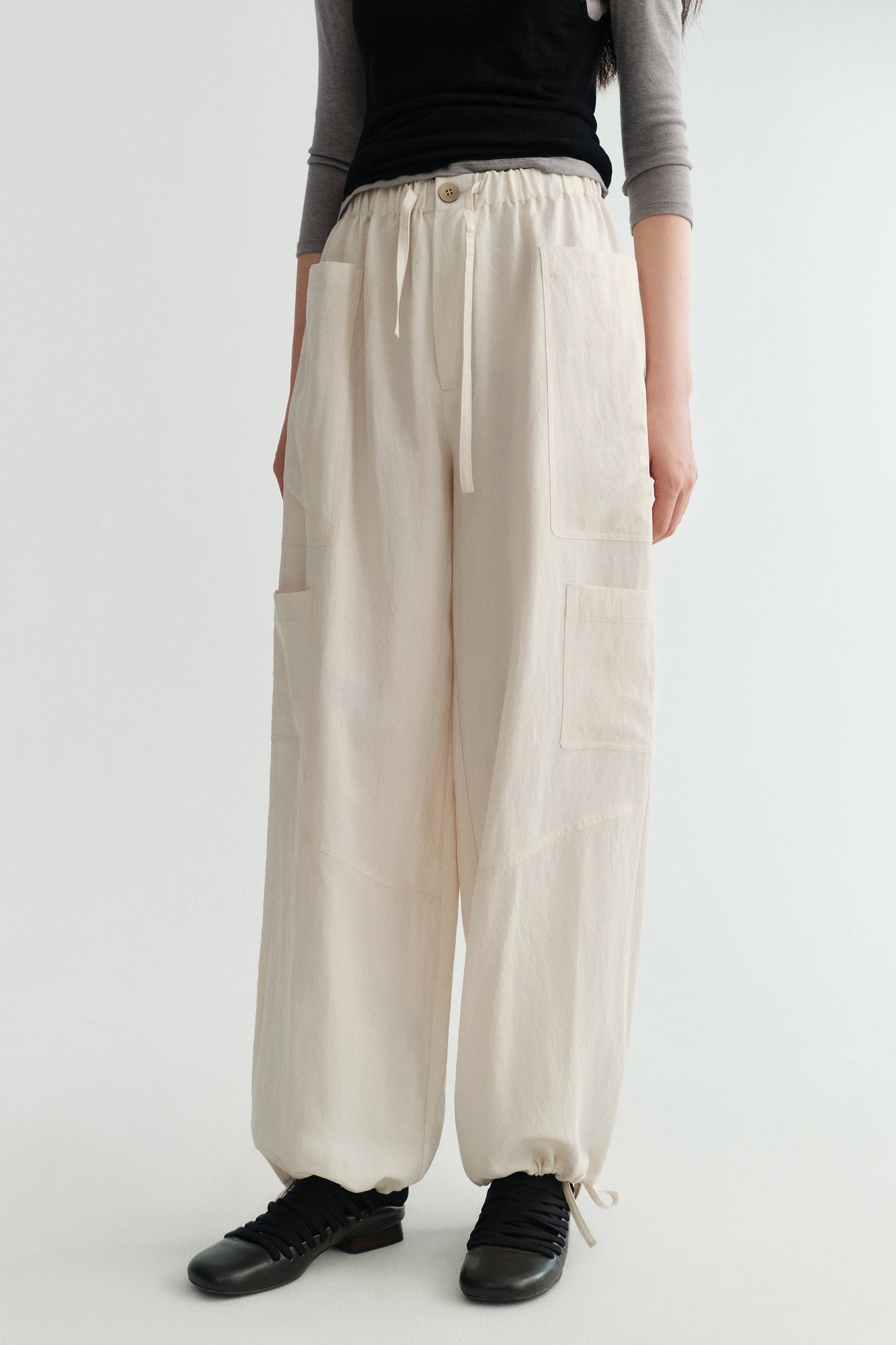 #color_cream white
