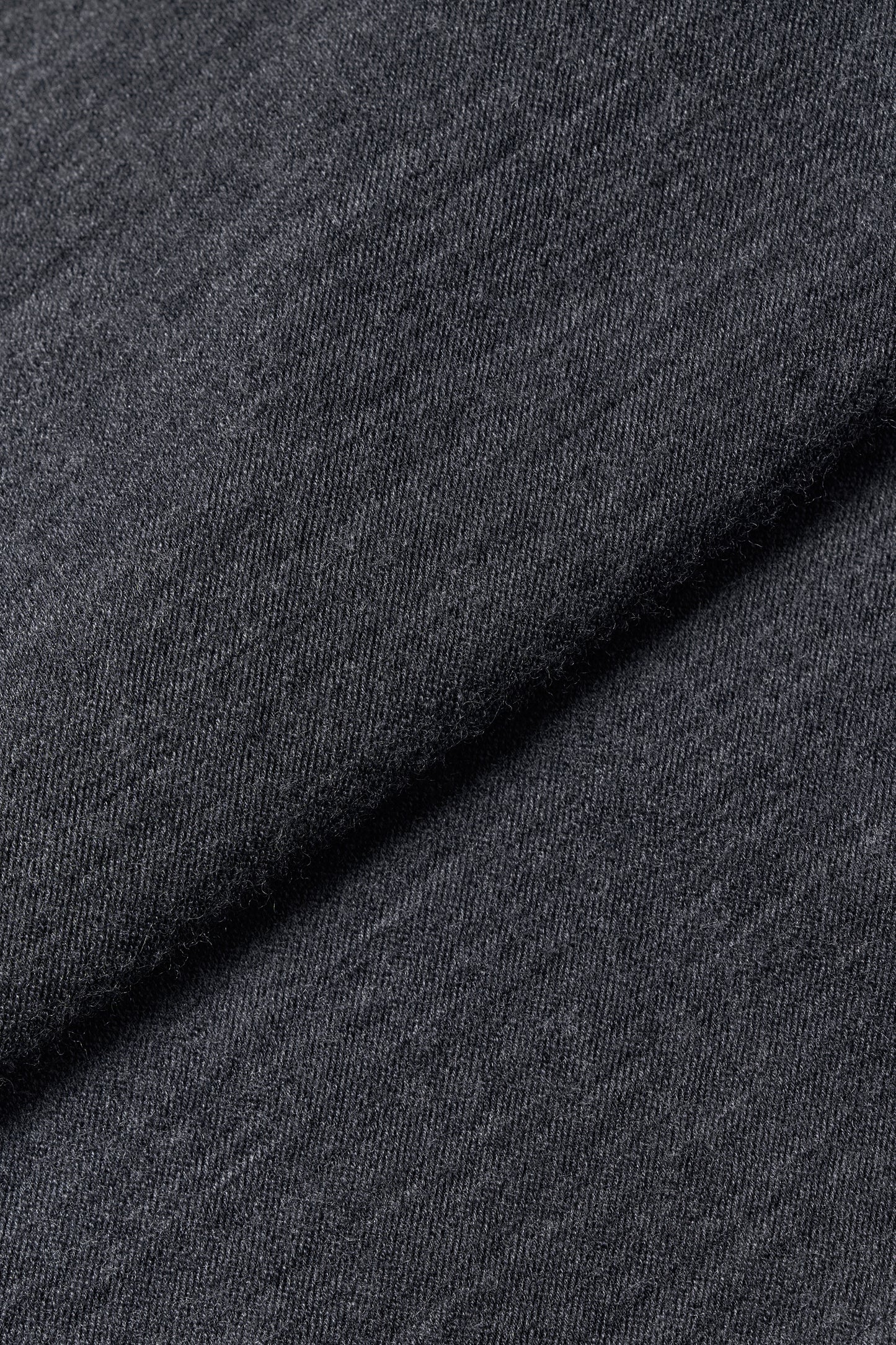 #color_black ash