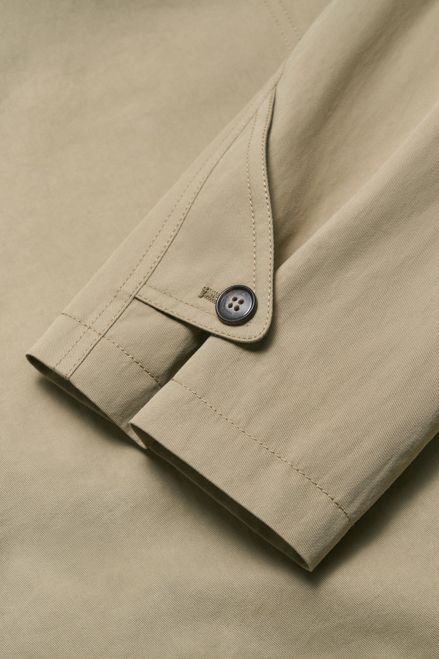 #color_khaki