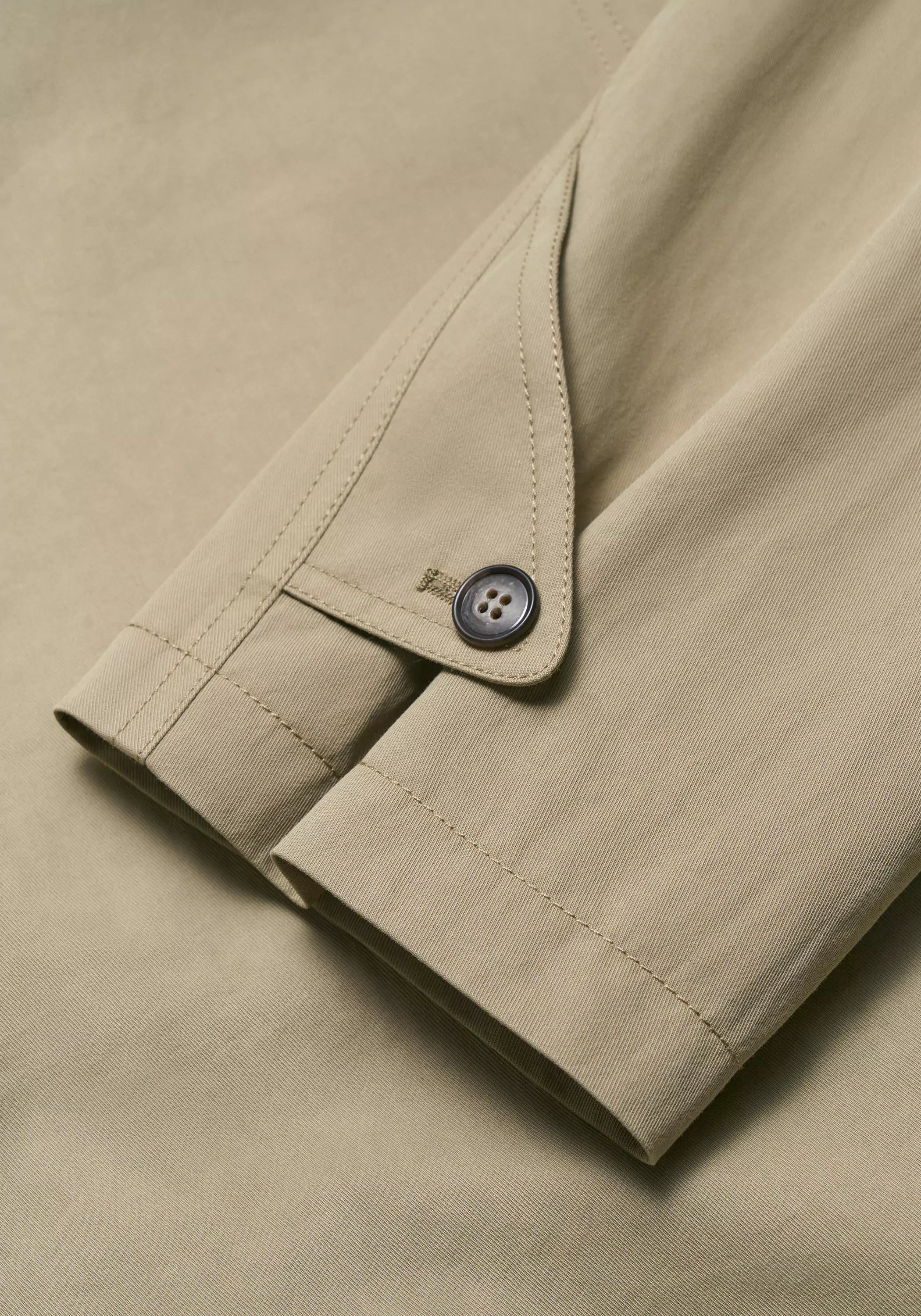 #color_khaki