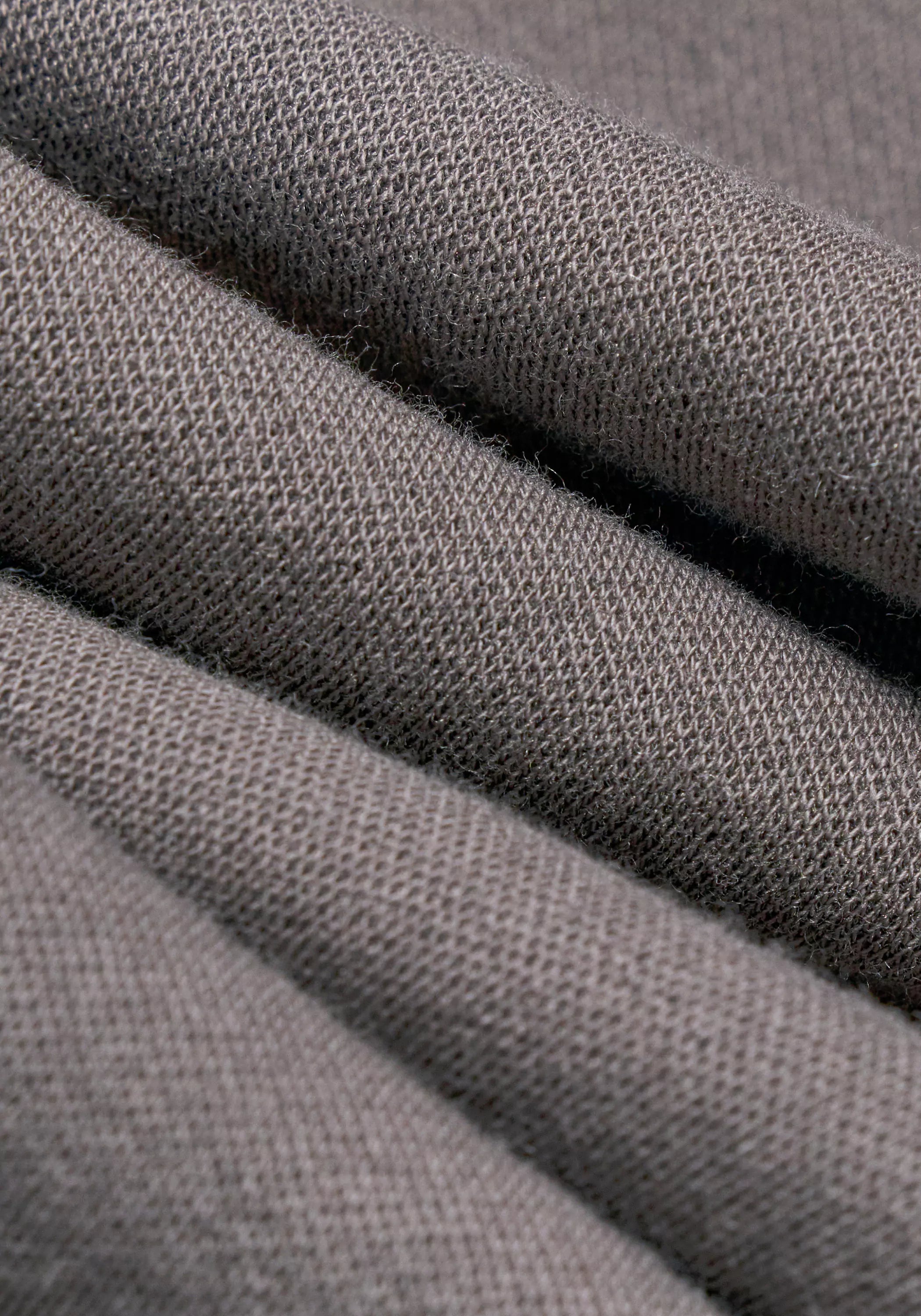 #color_mid gray