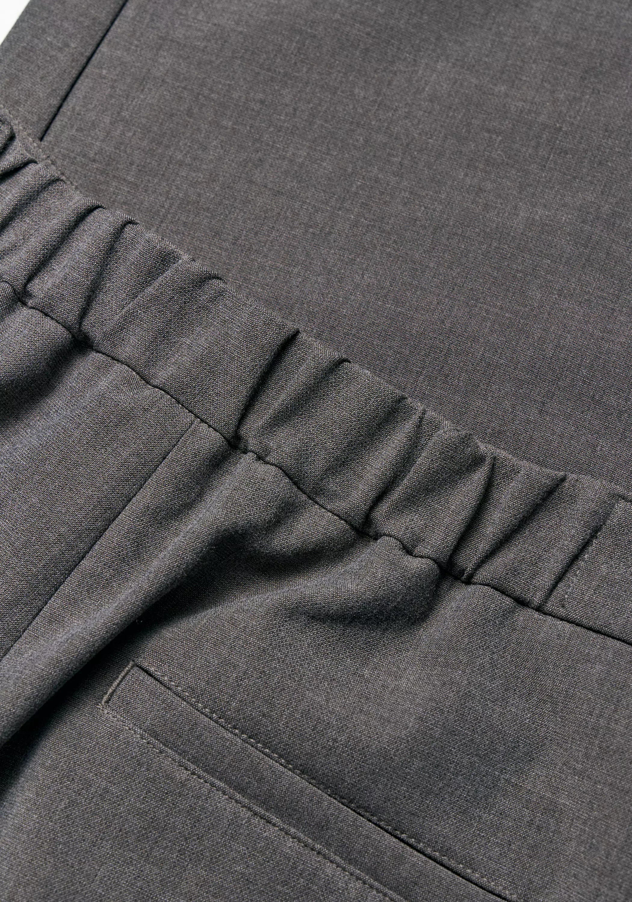 #color_raw umber