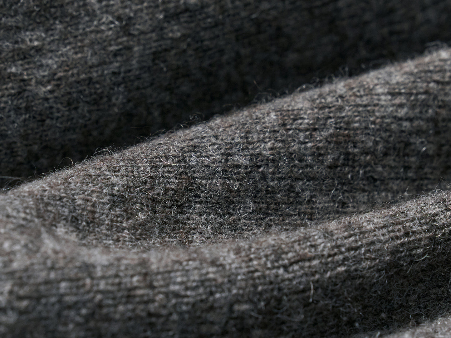 #color_raw umber