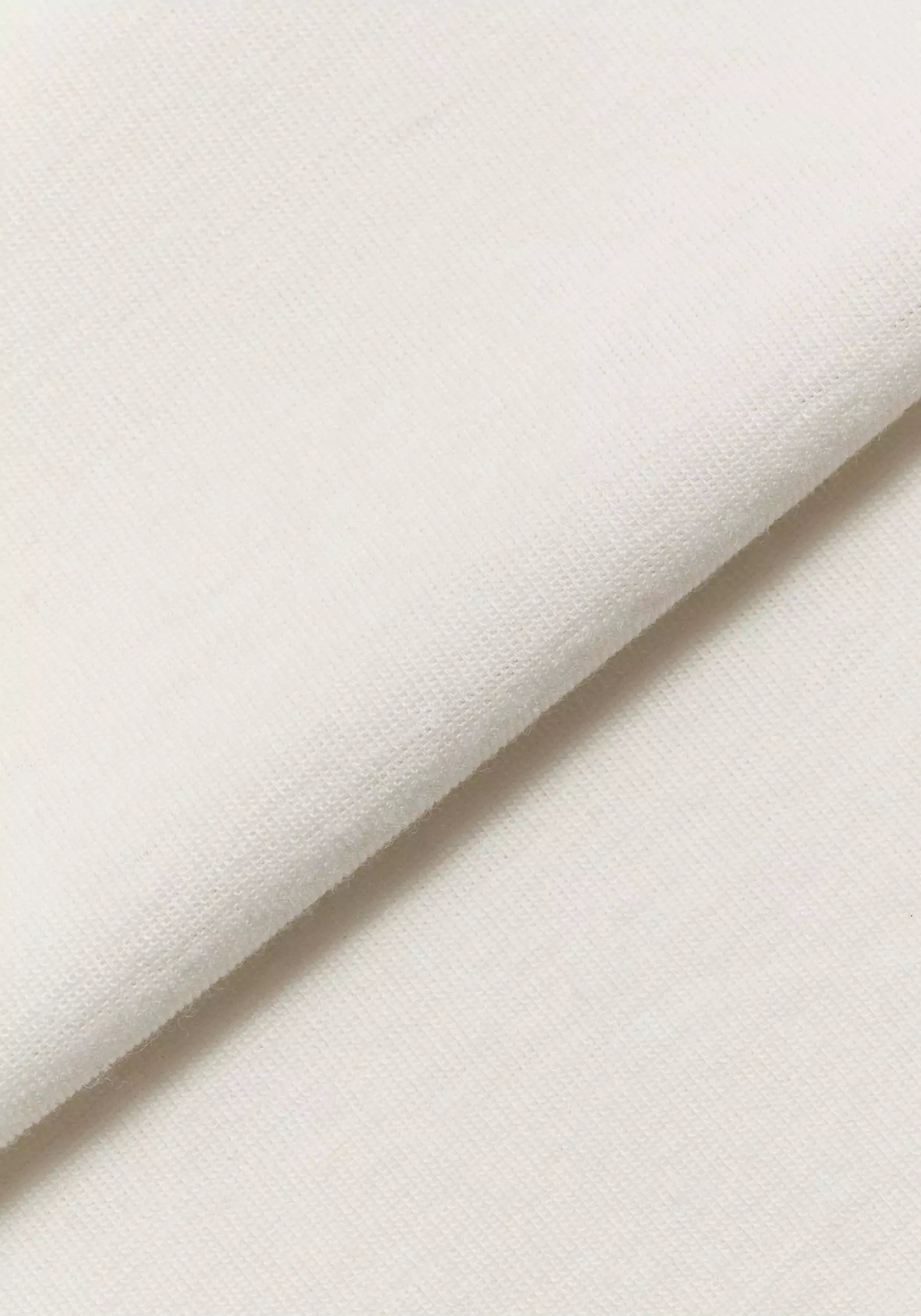 #color_off white