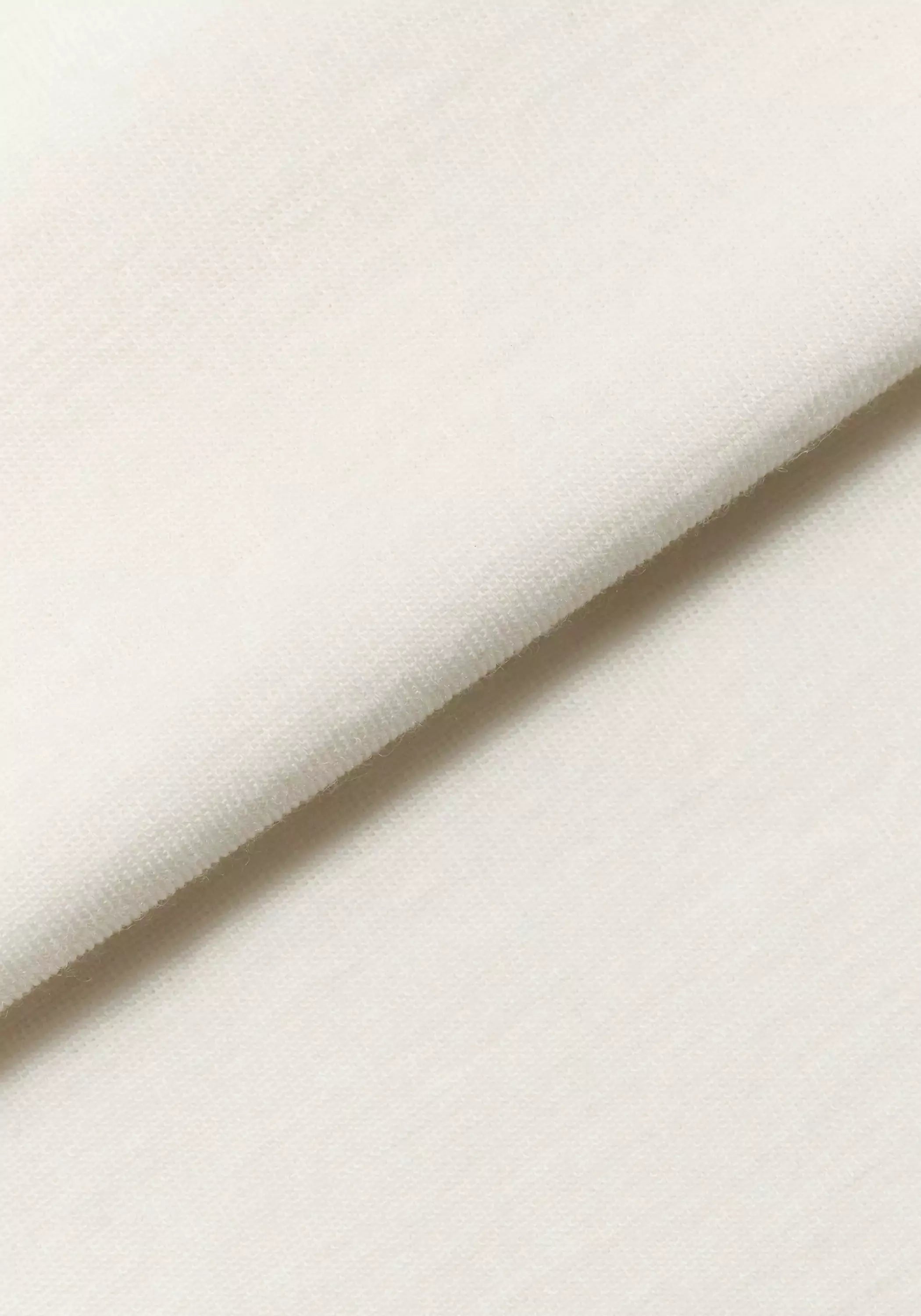 #color_off white