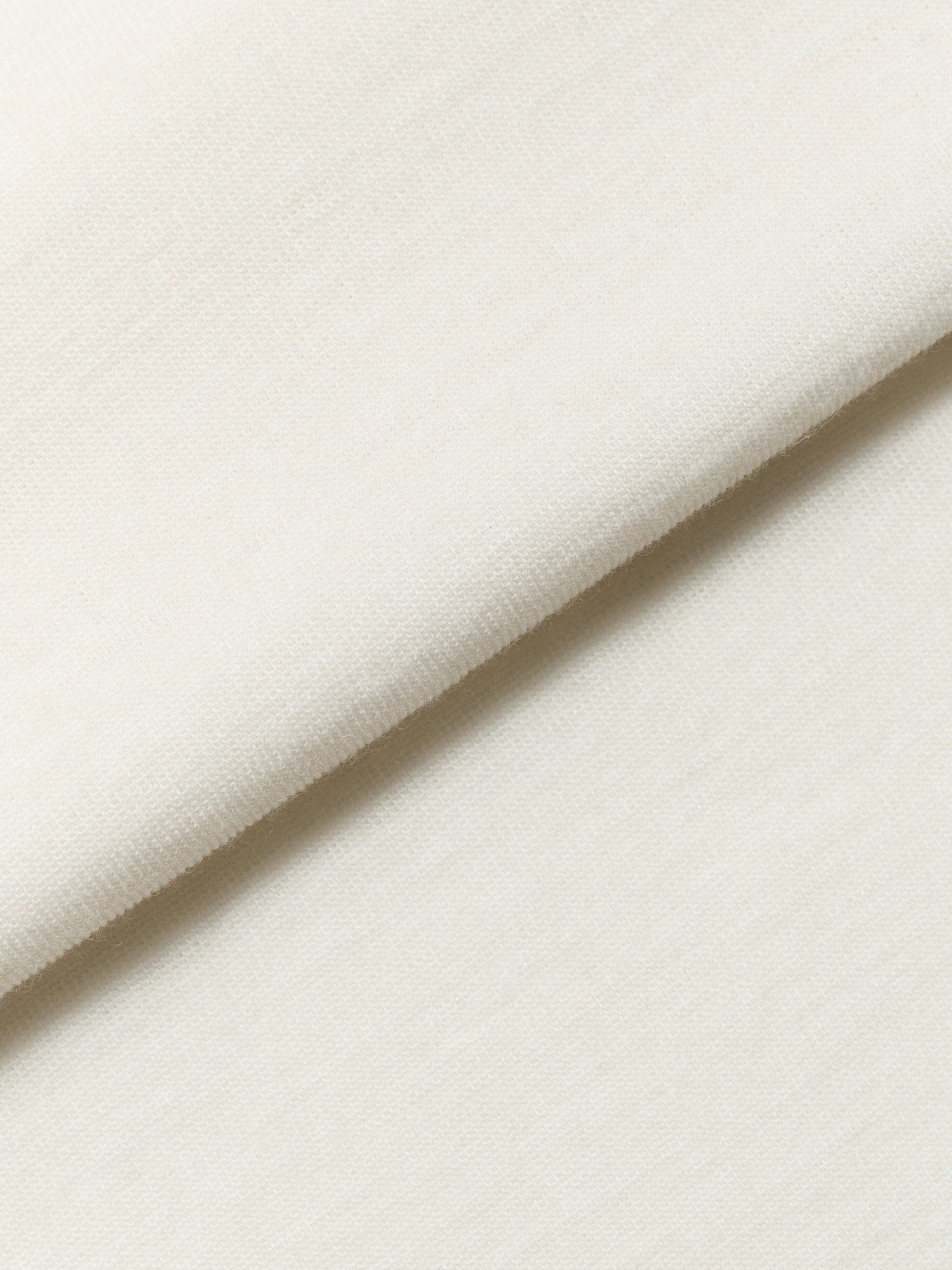 #color_off white