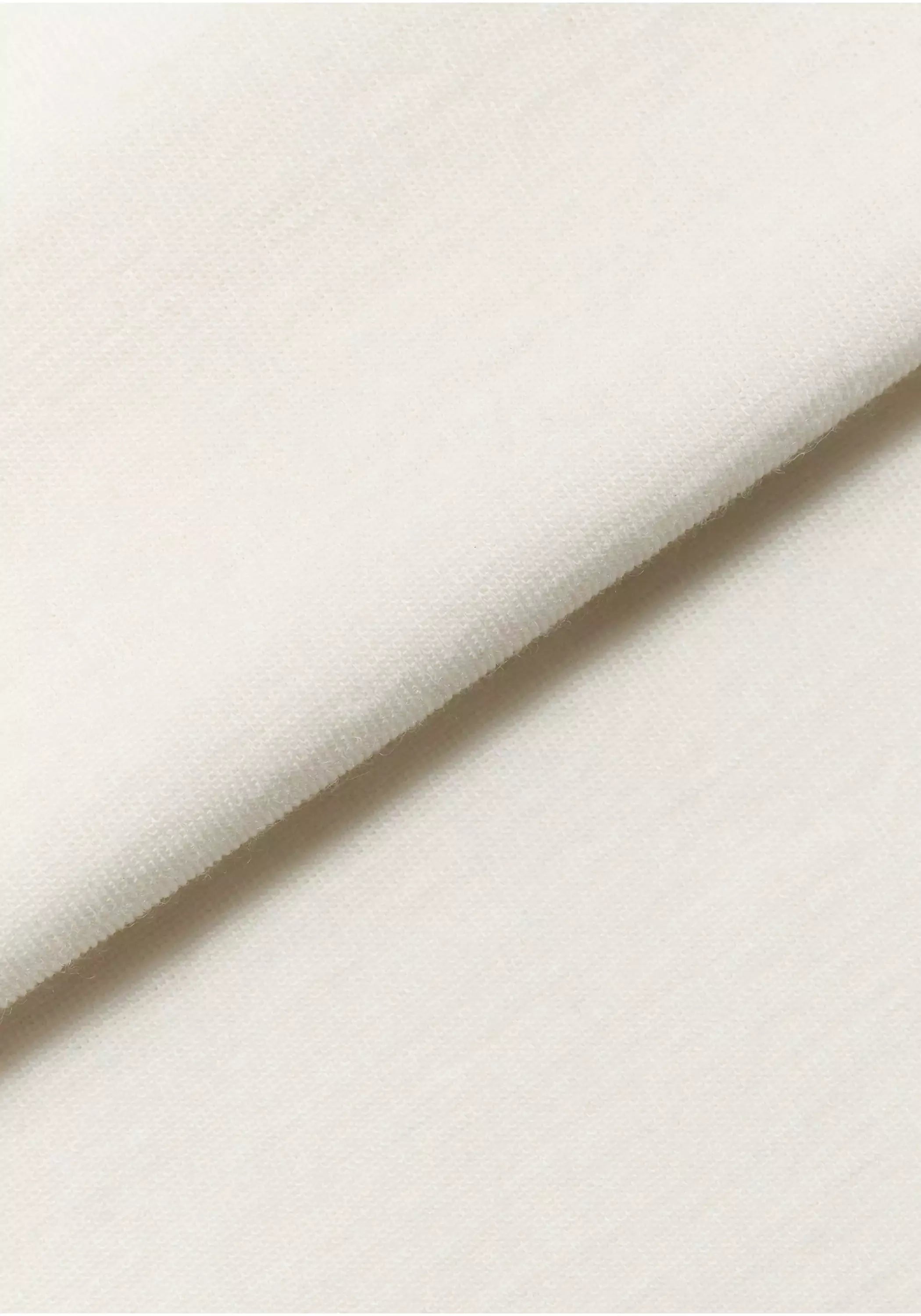 #color_off white