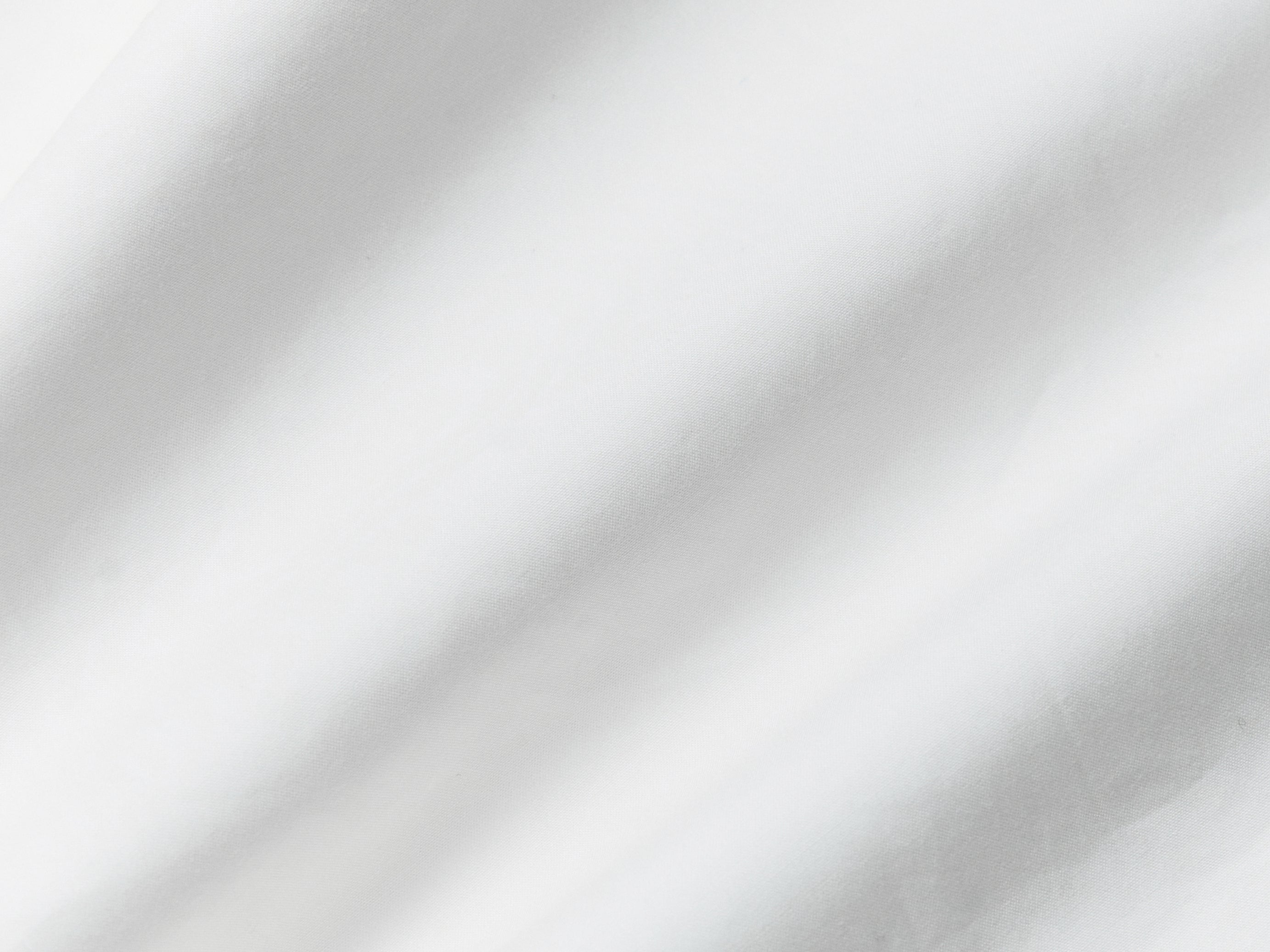 #color_off white