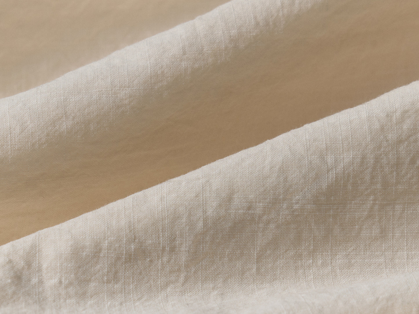 #color_cream white