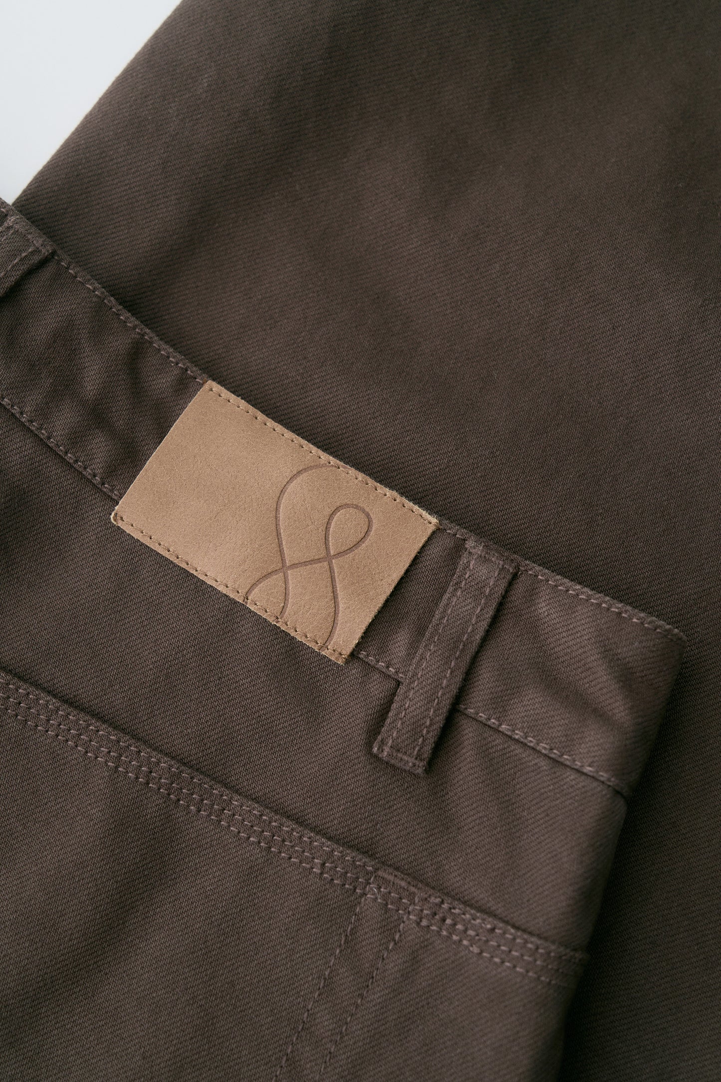 #color_raw umber