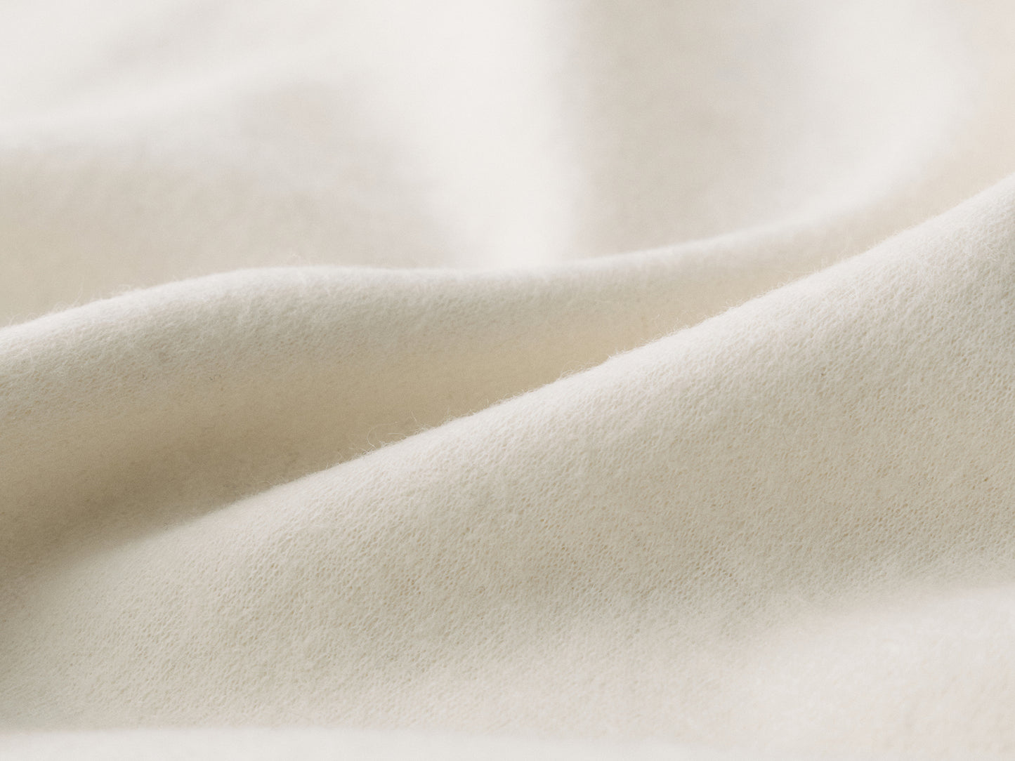 #color_cream white