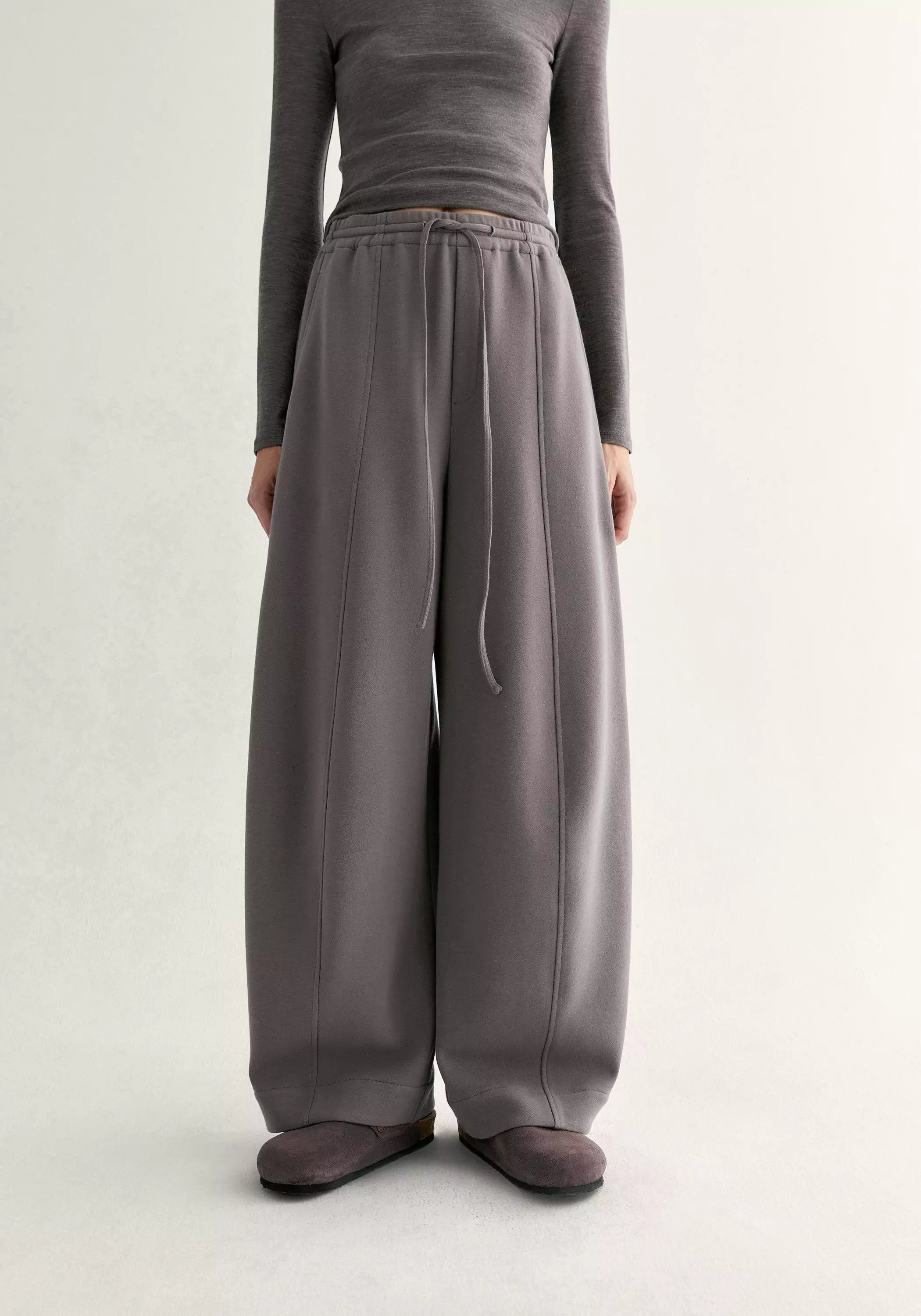 #color_mid gray