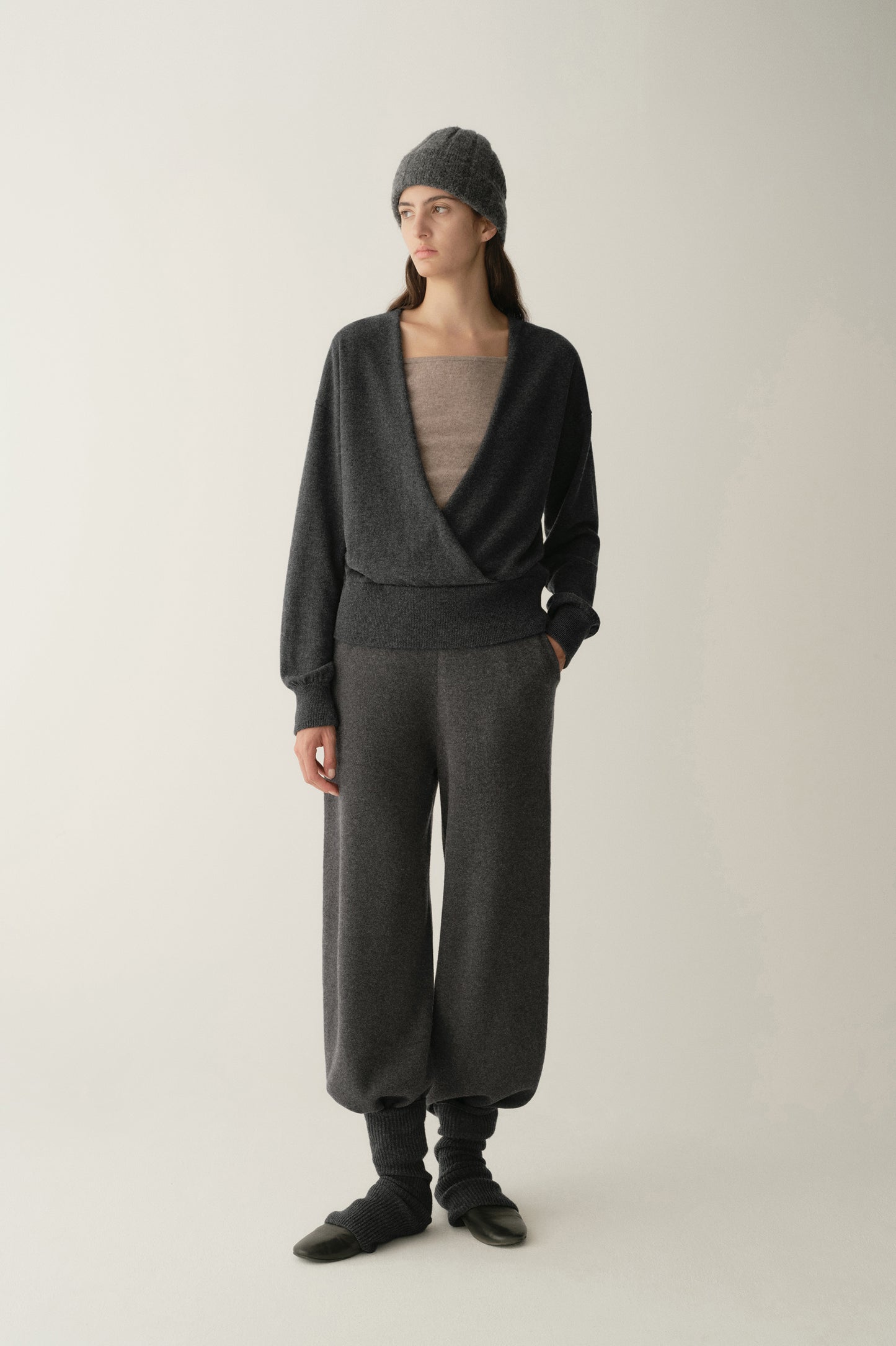 #color_dark gray