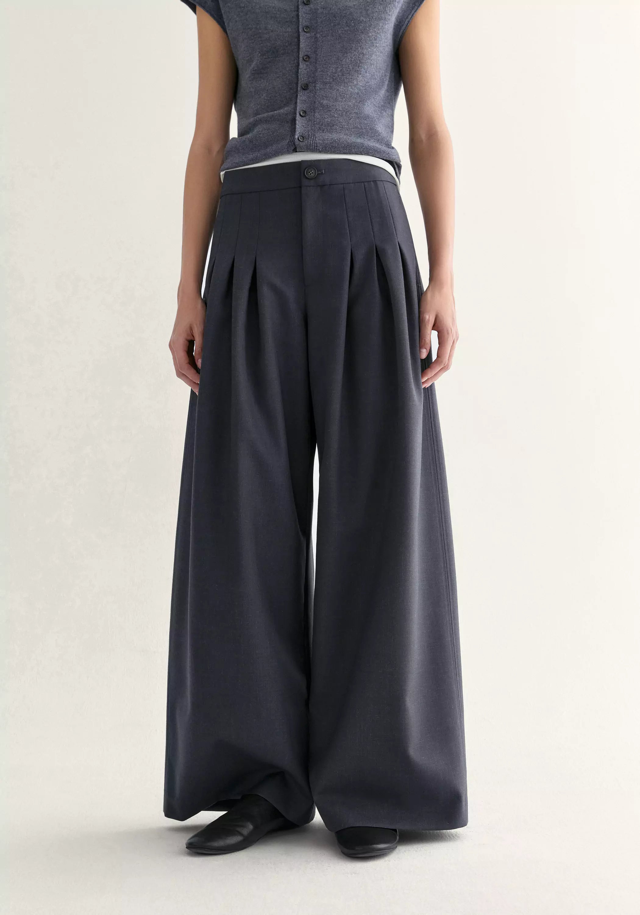 #color_dark gray