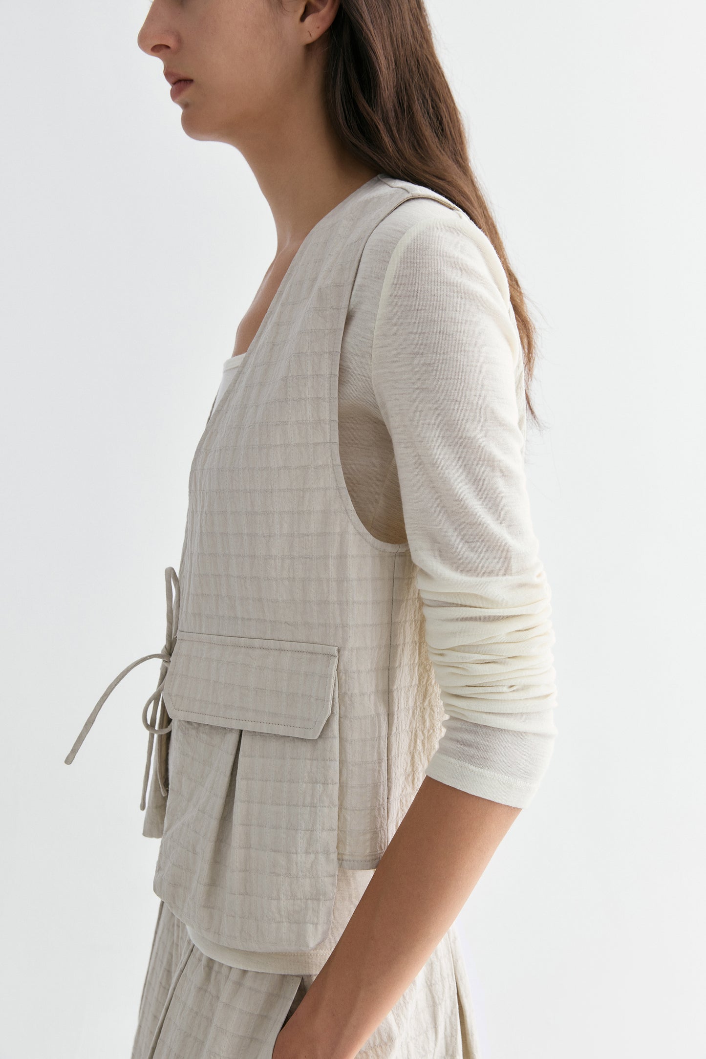 #color_off white