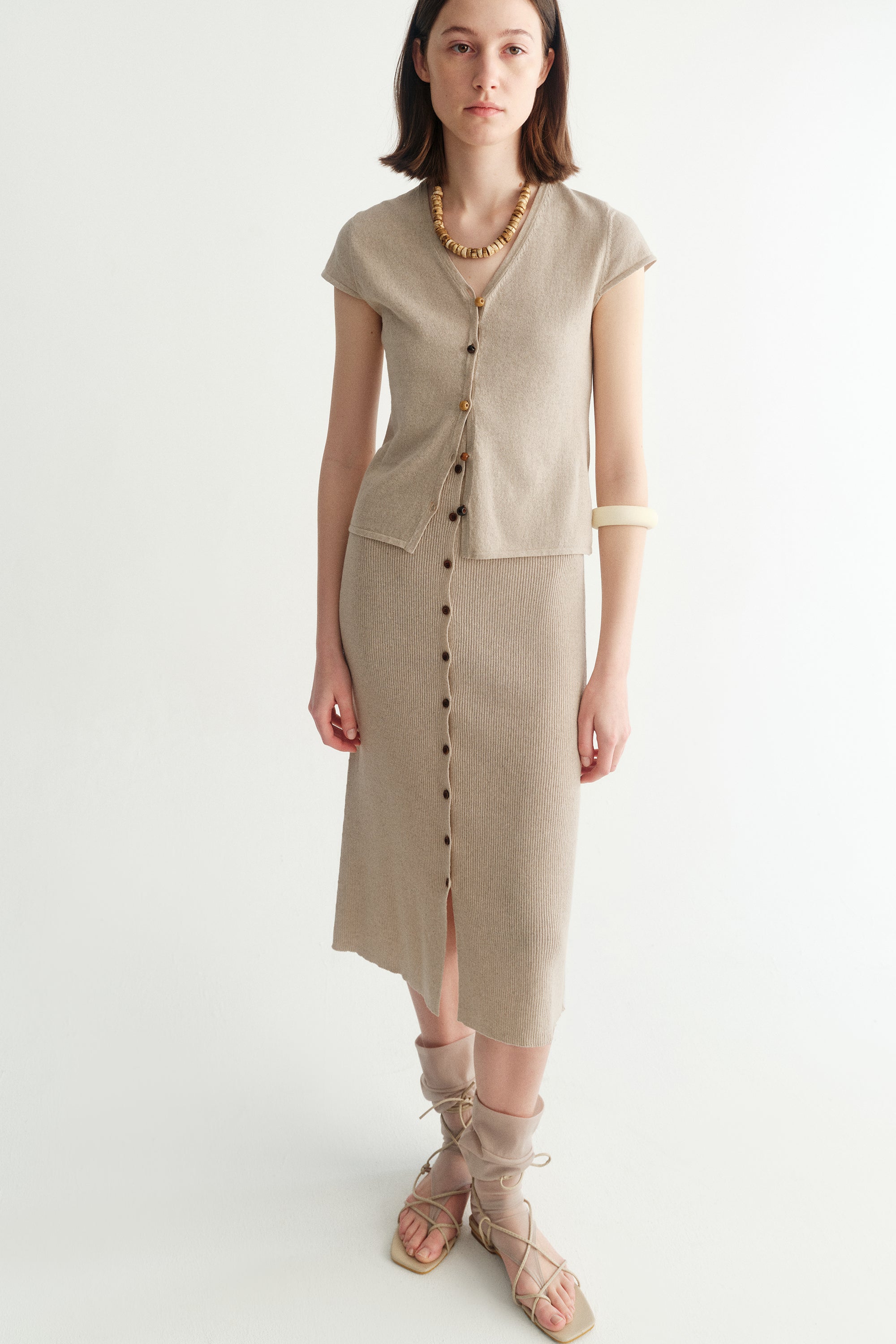 #color_light khaki