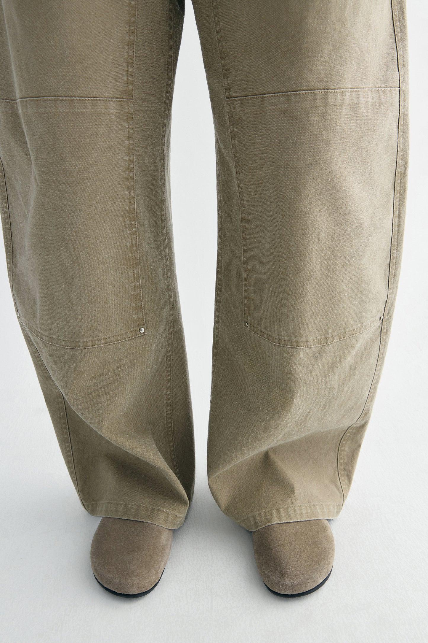 #color_khaki