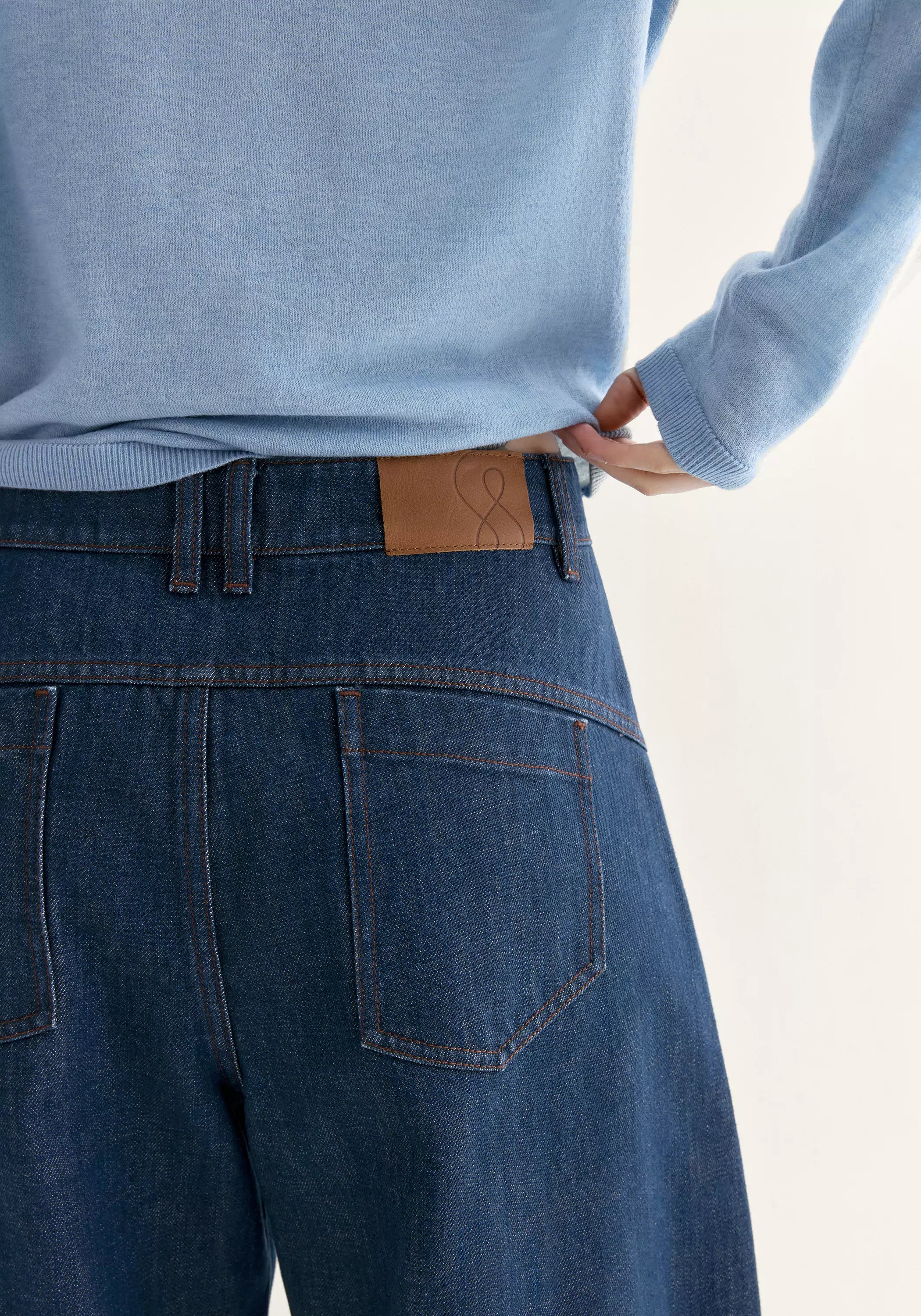 #color_capri blue
