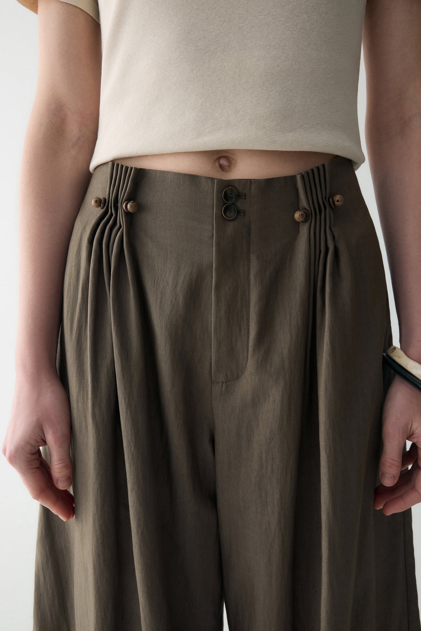 #color_raw umber