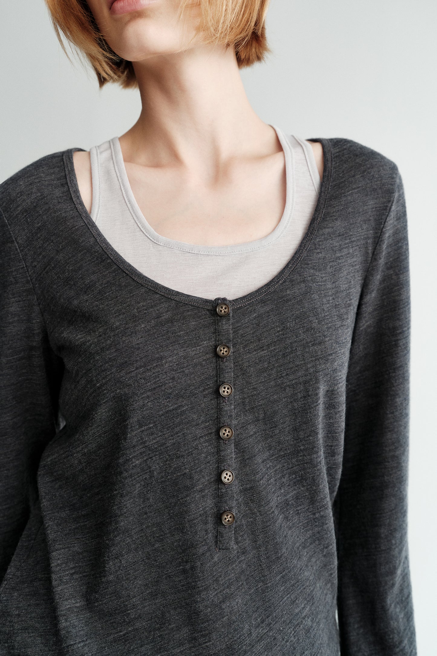 #color_dark gray