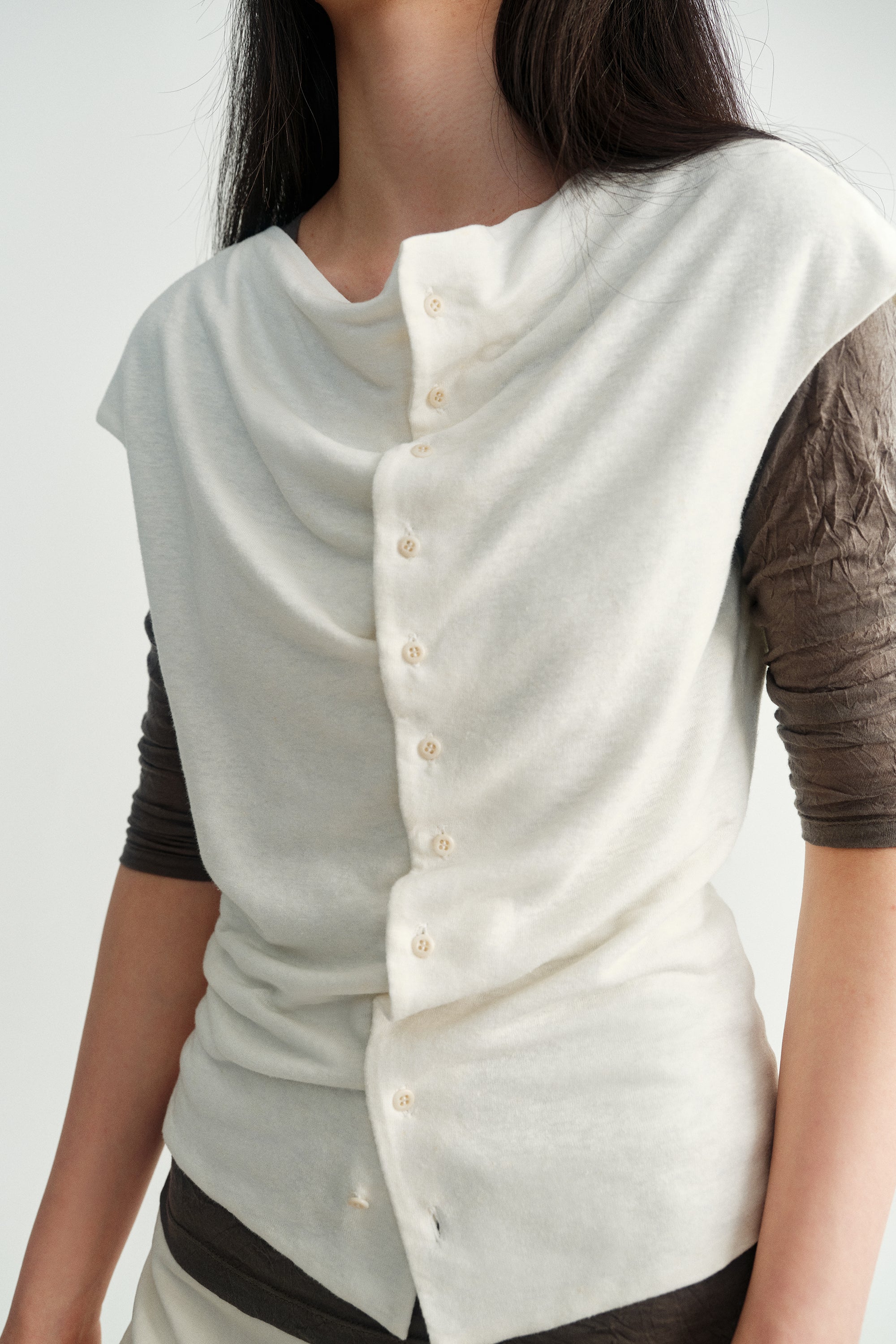 #color_off white