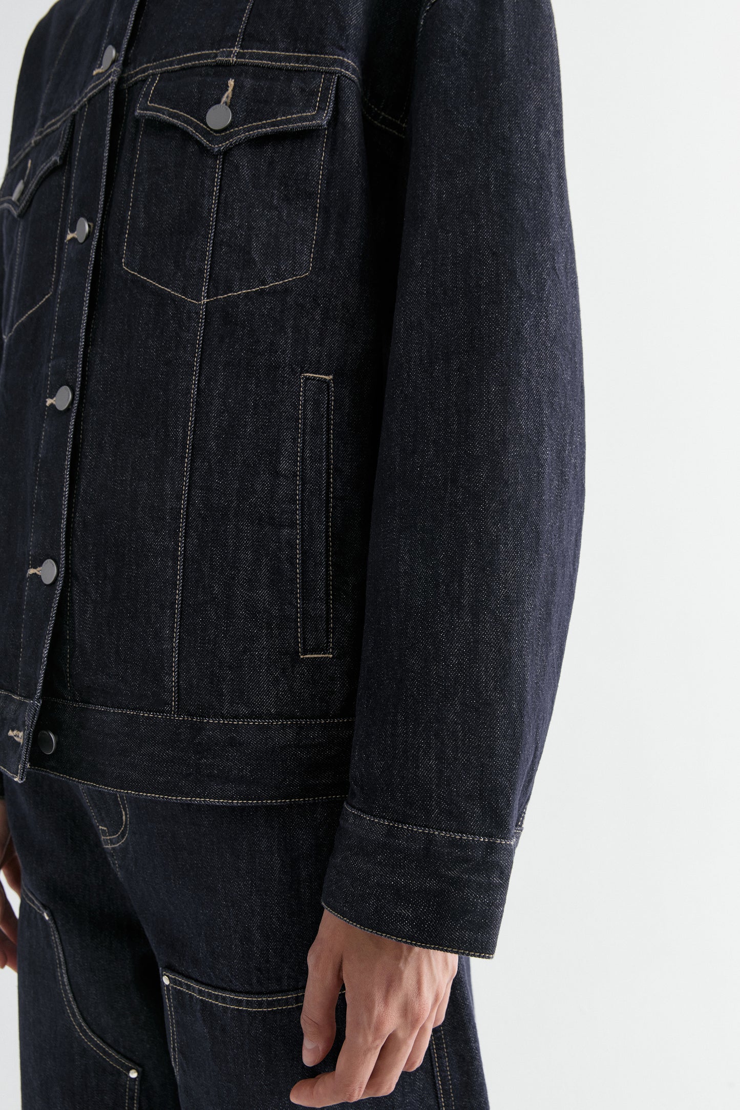 #color_raw denim