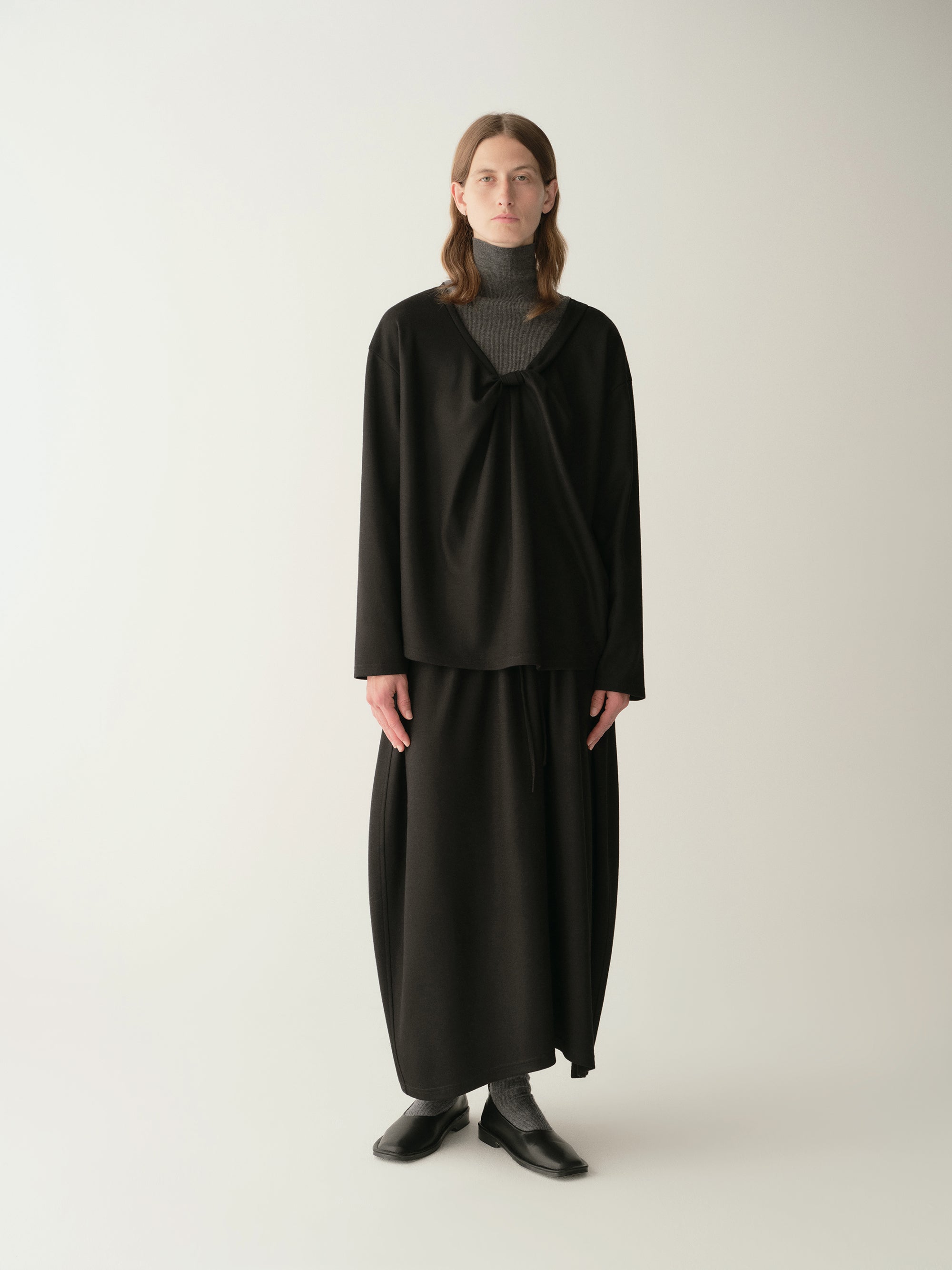 Two-way Twist-knot Top