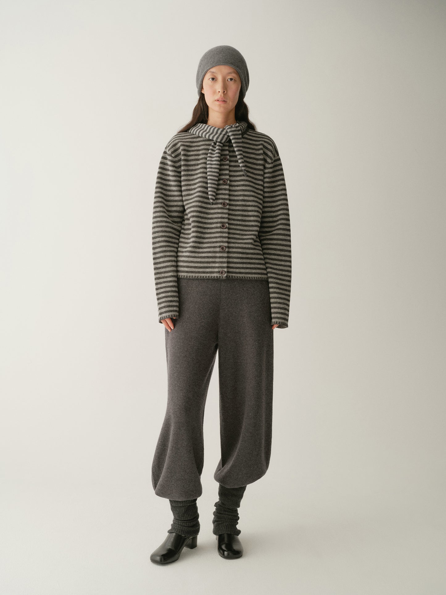 #color_dark gray