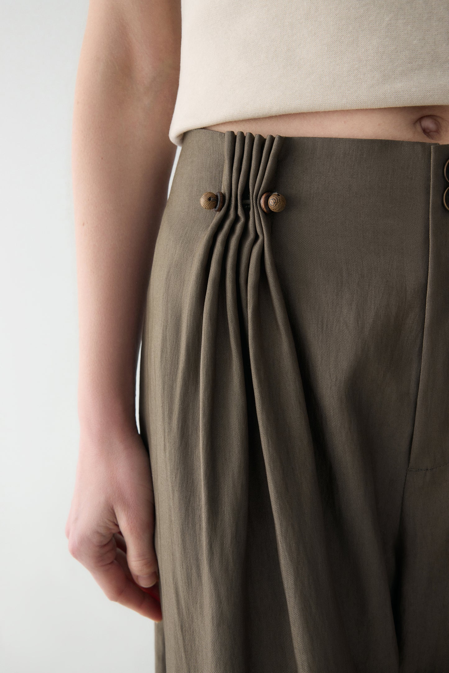 #color_raw umber