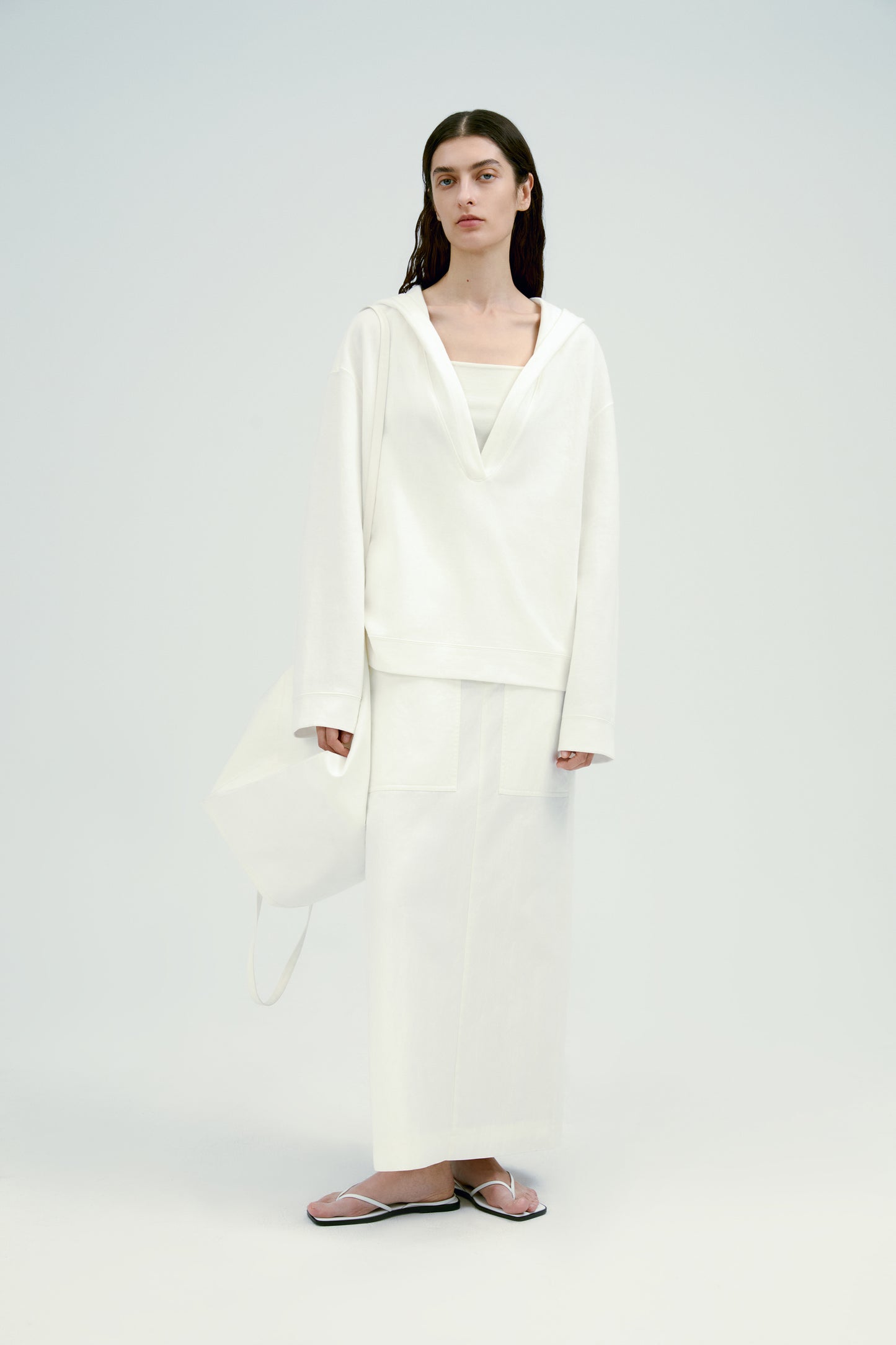 #color_off white
