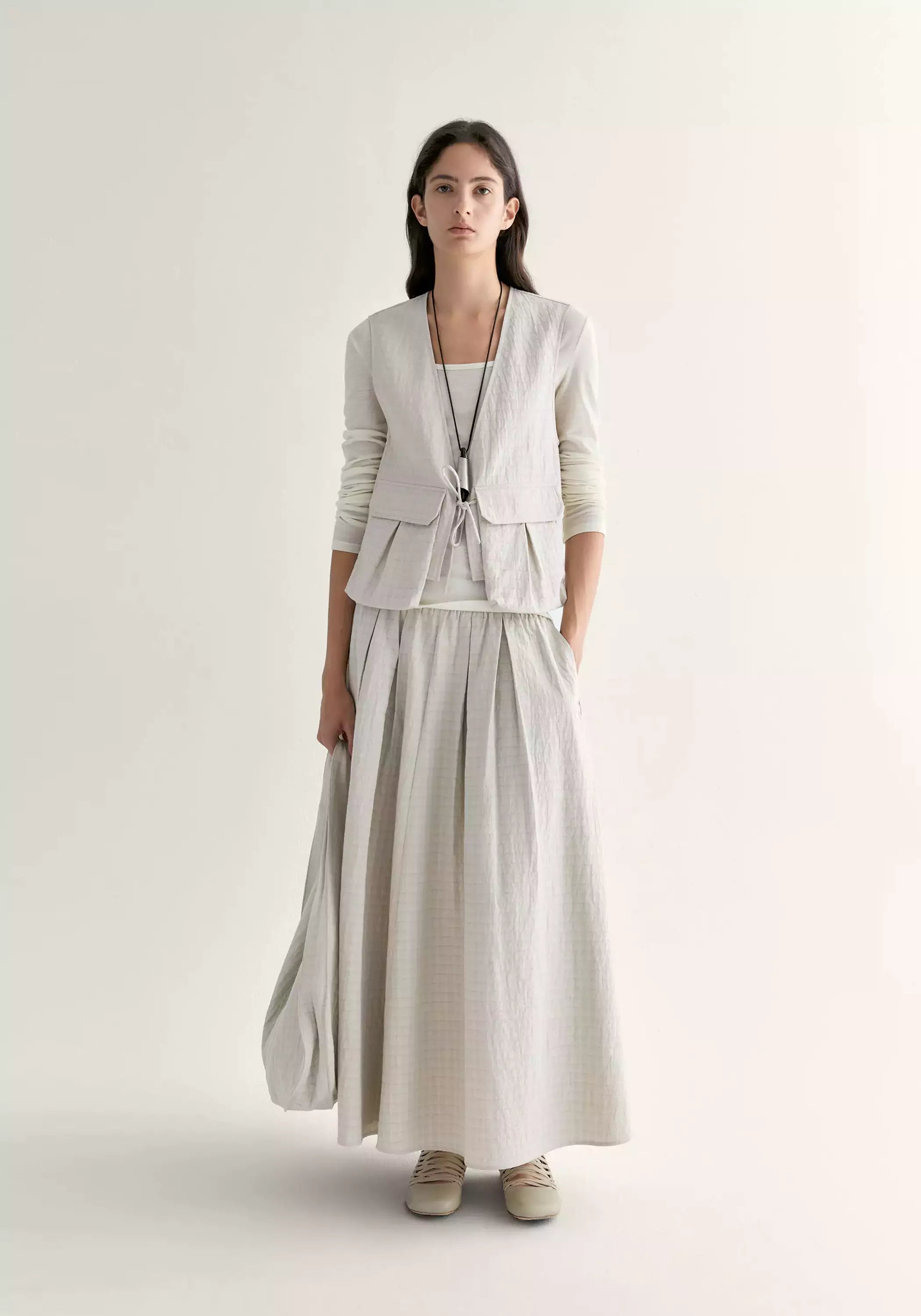 #color_off white