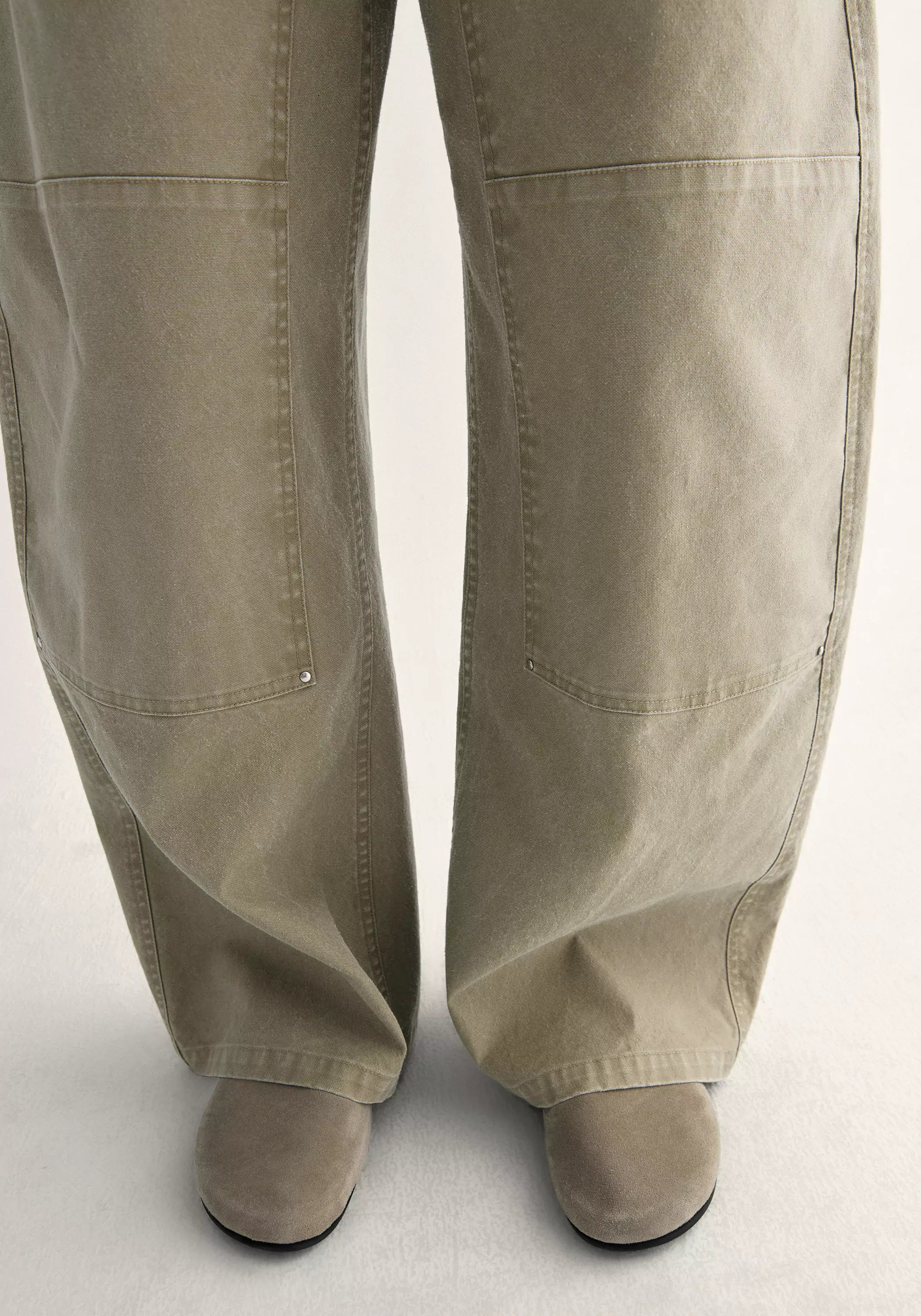 #color_khaki