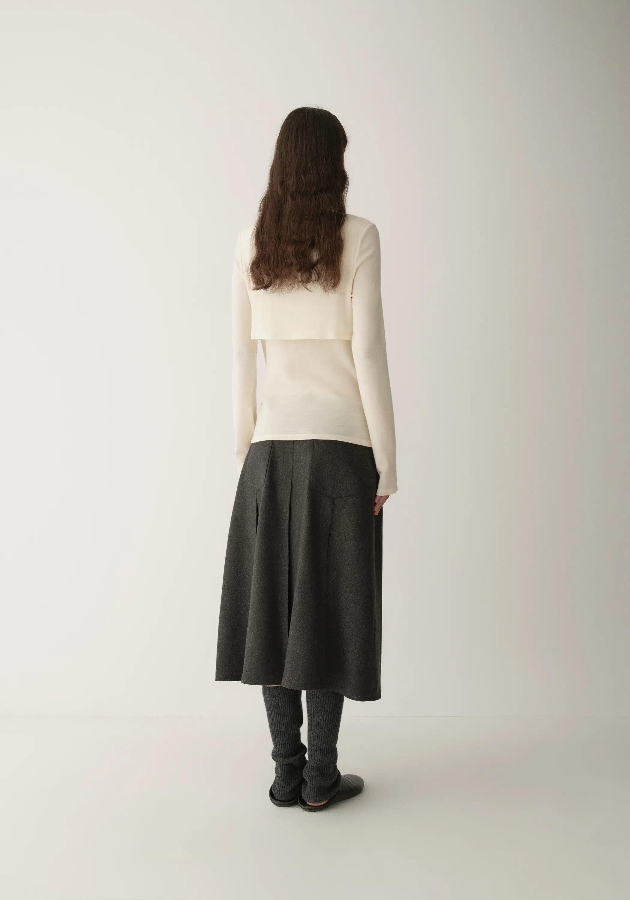 #color_off white