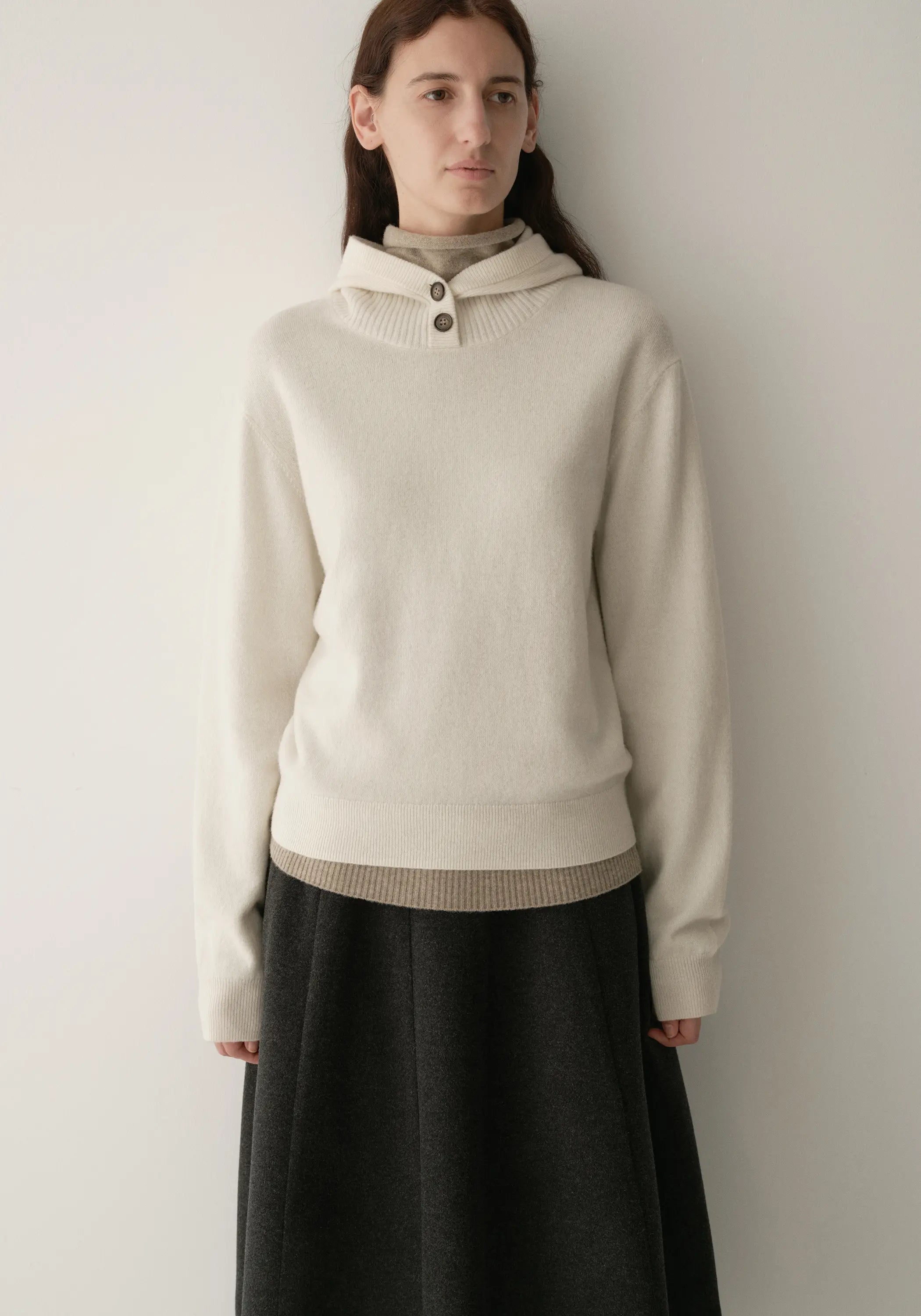 #color_off white