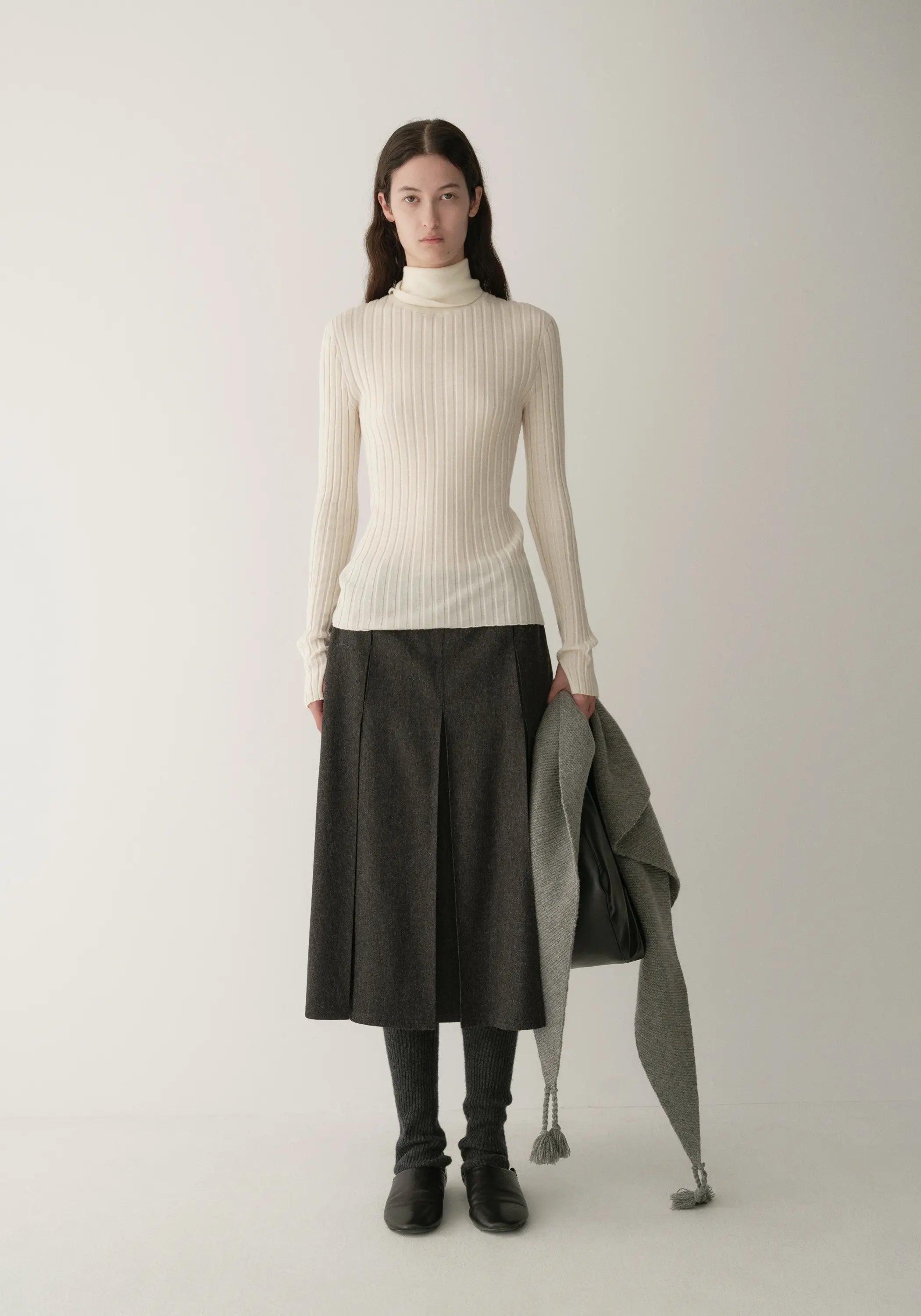 #color_off white