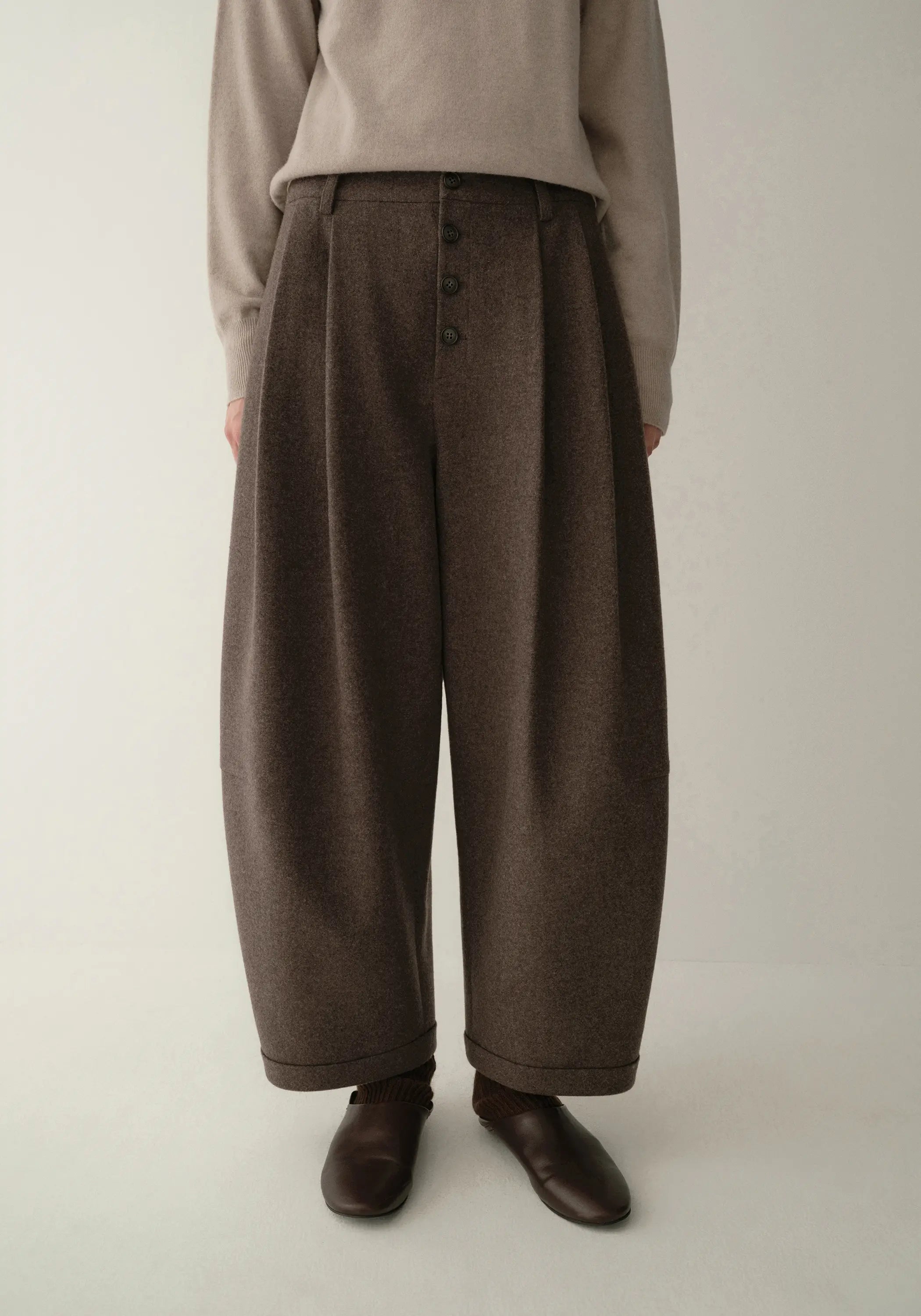 #color_raw umber