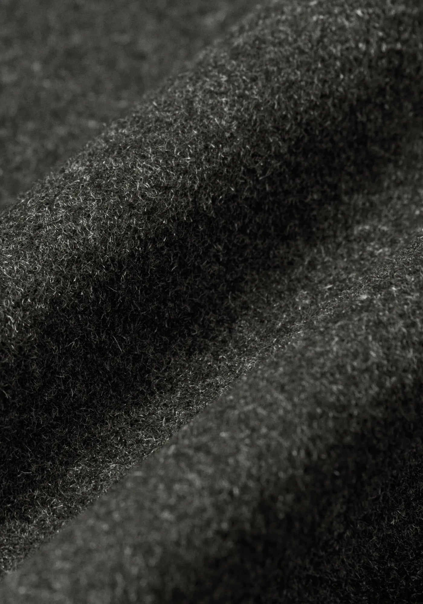 #color_black ash