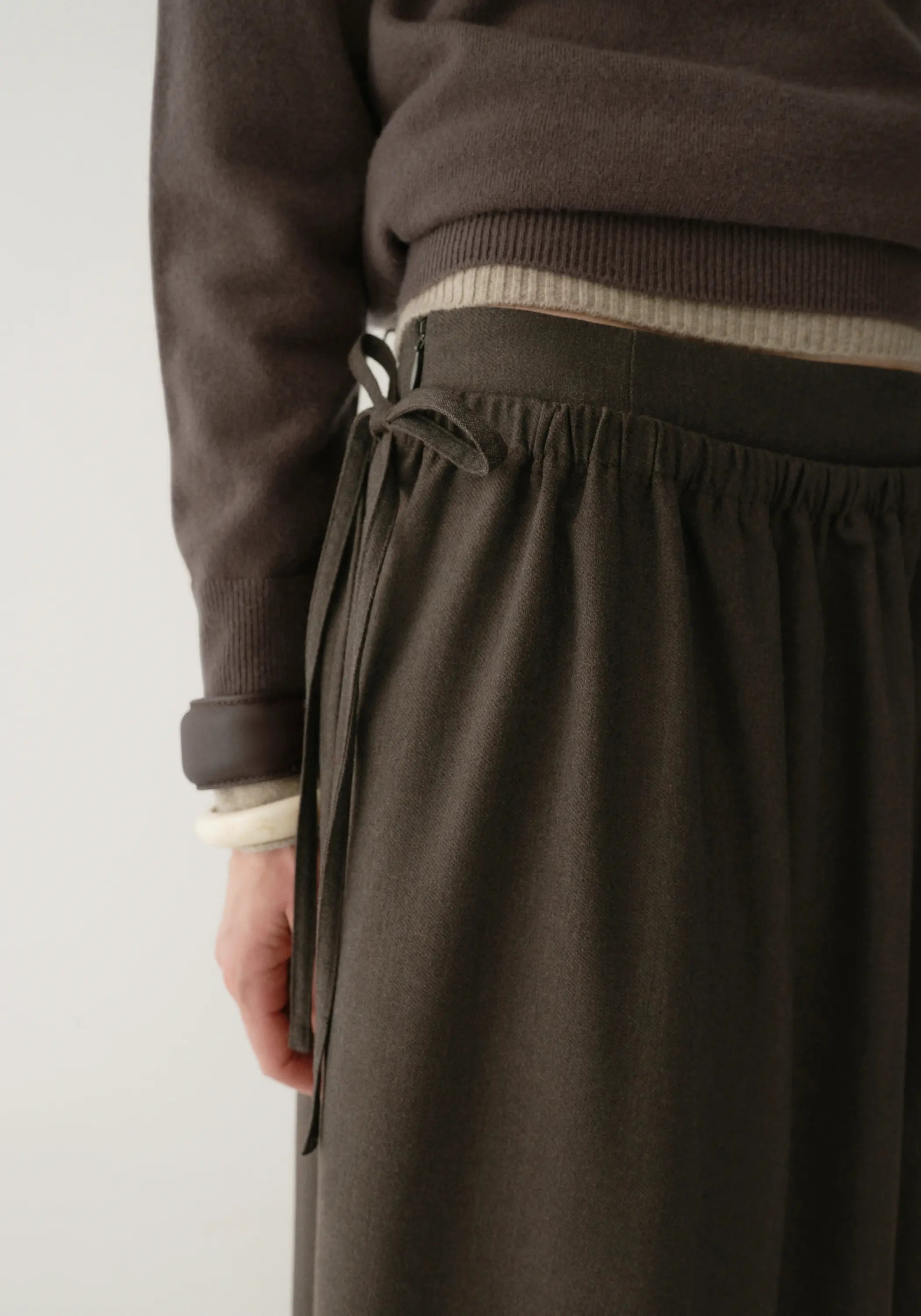 #color_raw umber