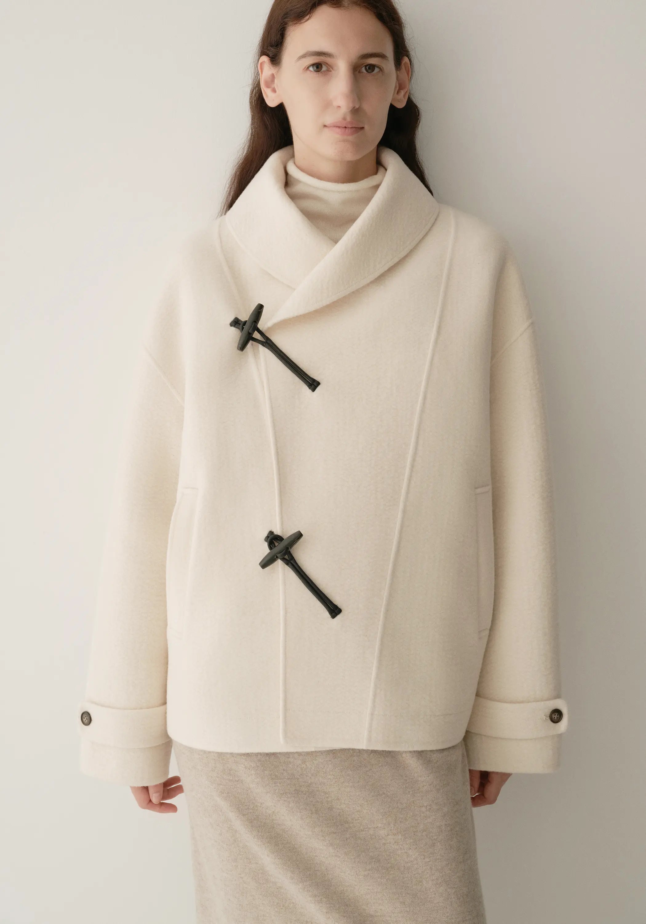 #color_off white