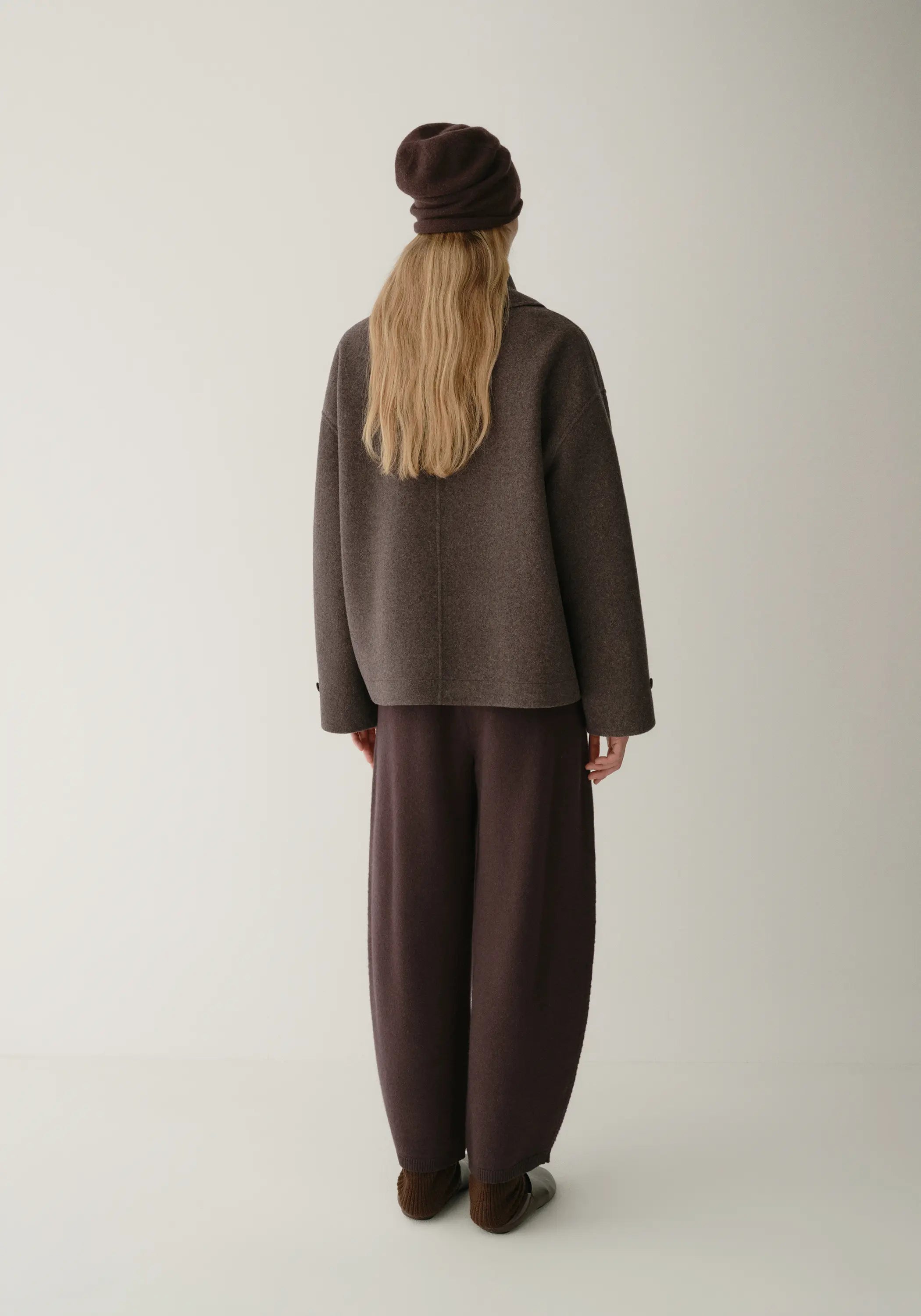 #color_raw umber