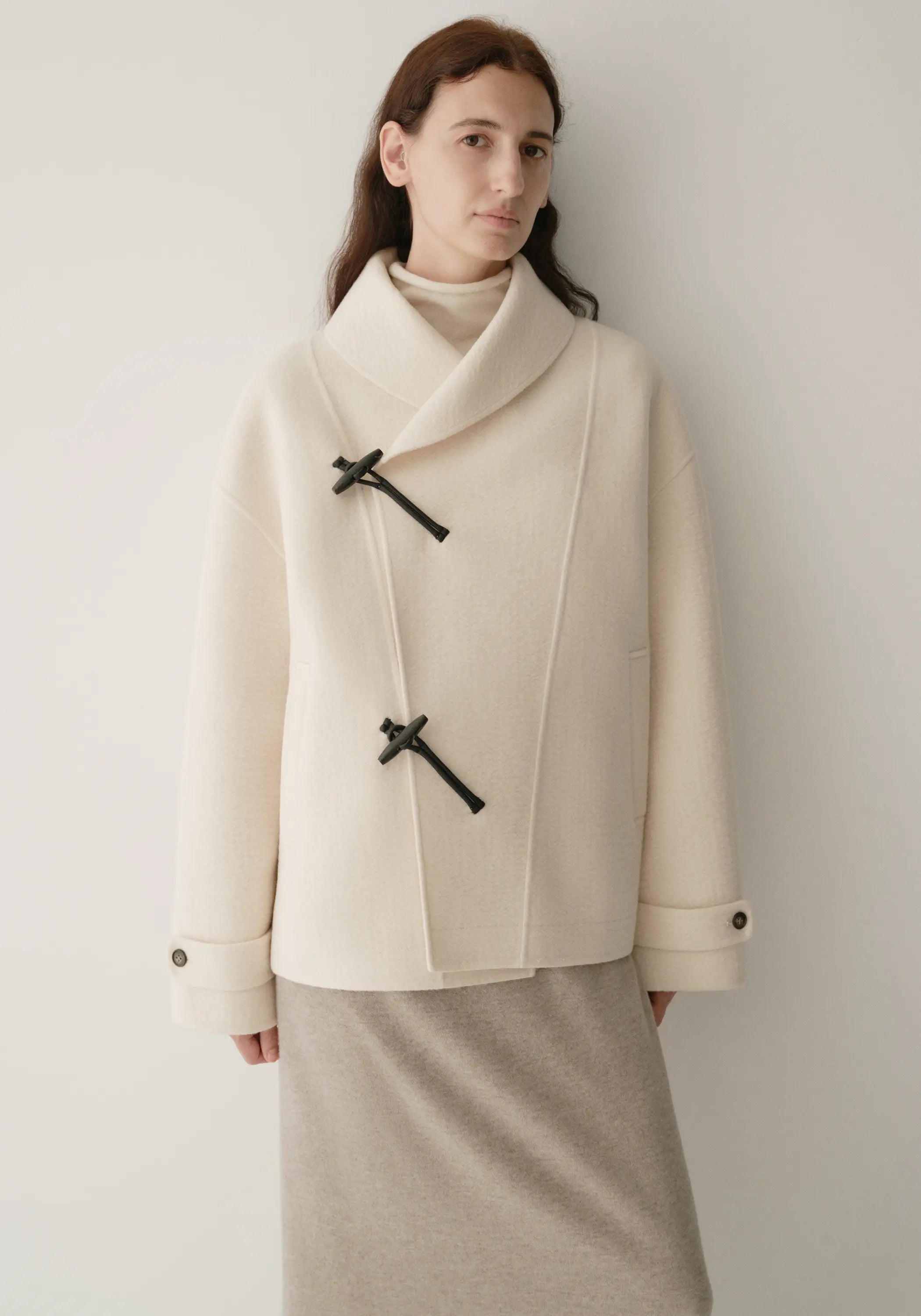 #color_off white